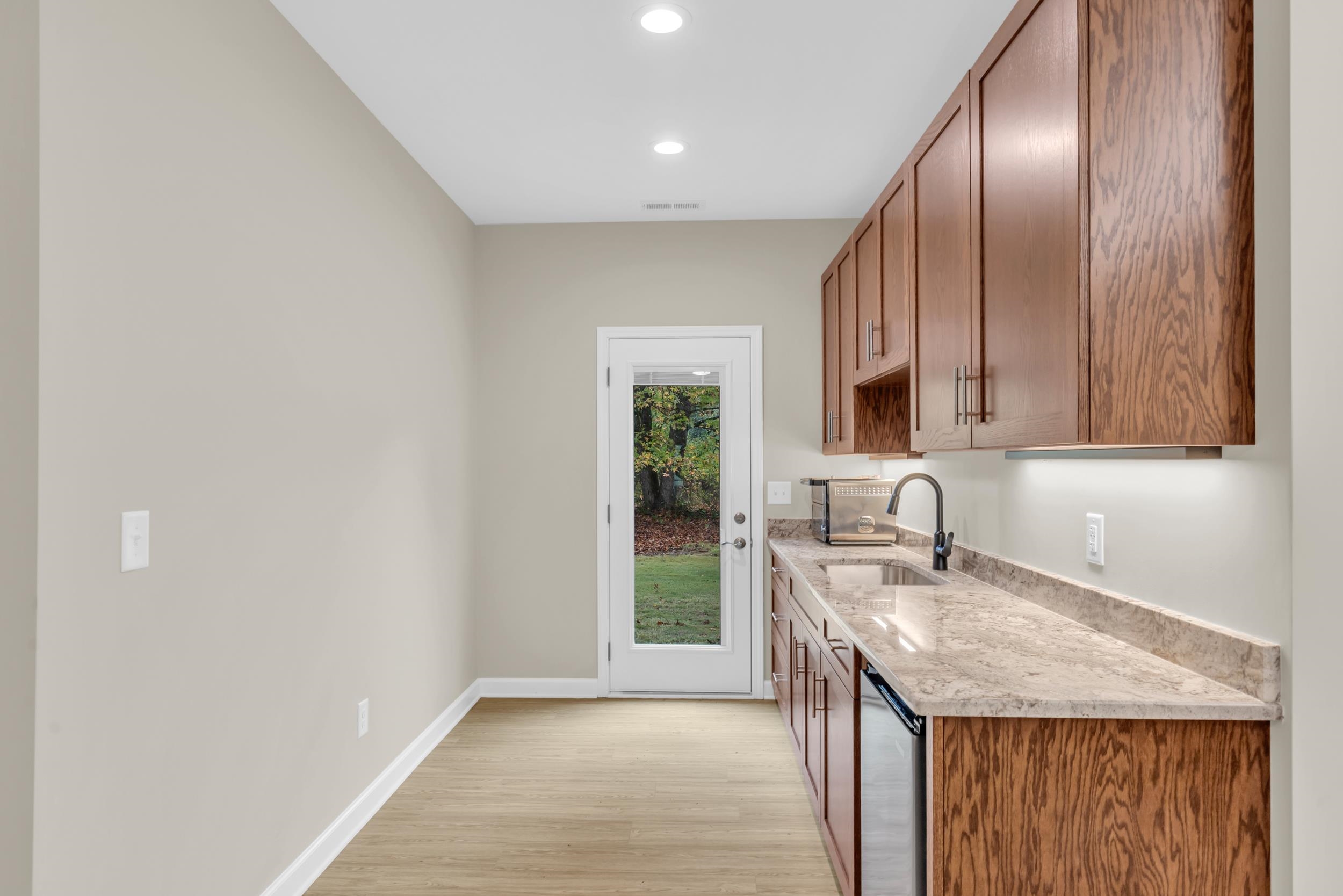 109 Sheila Drive Property Photo 39