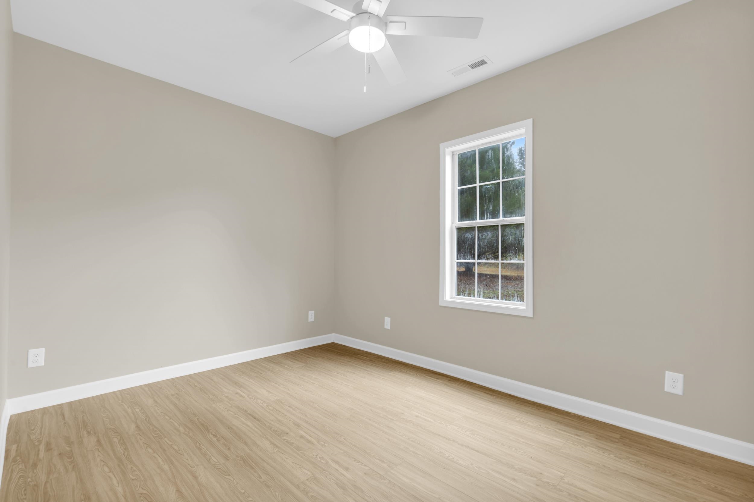 109 Sheila Drive Property Photo 40