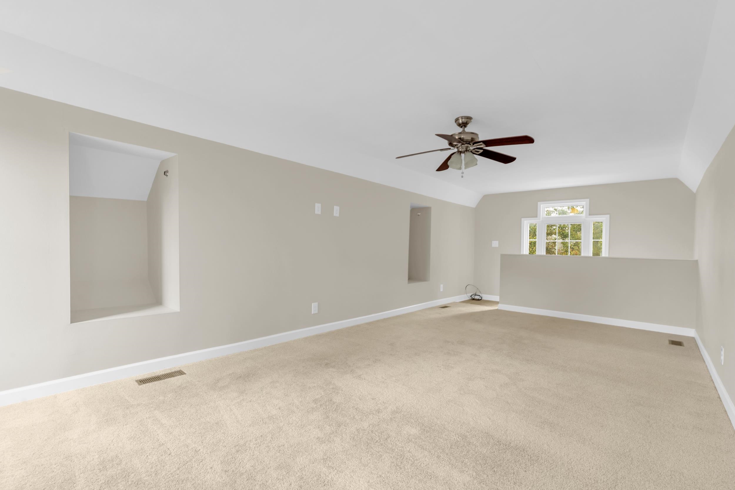 109 Sheila Drive Property Photo 45