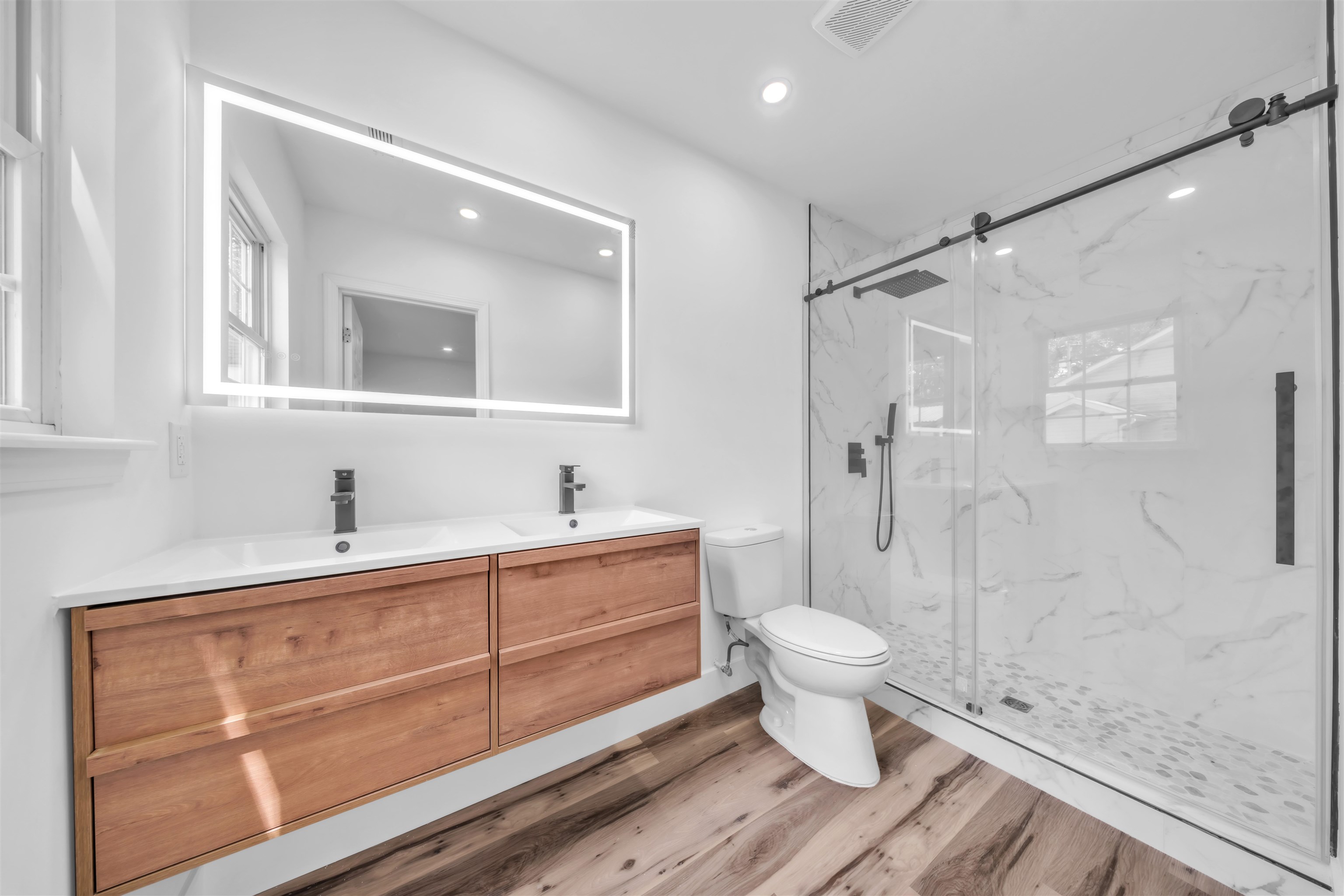 409 Gower Street Property Photo 6