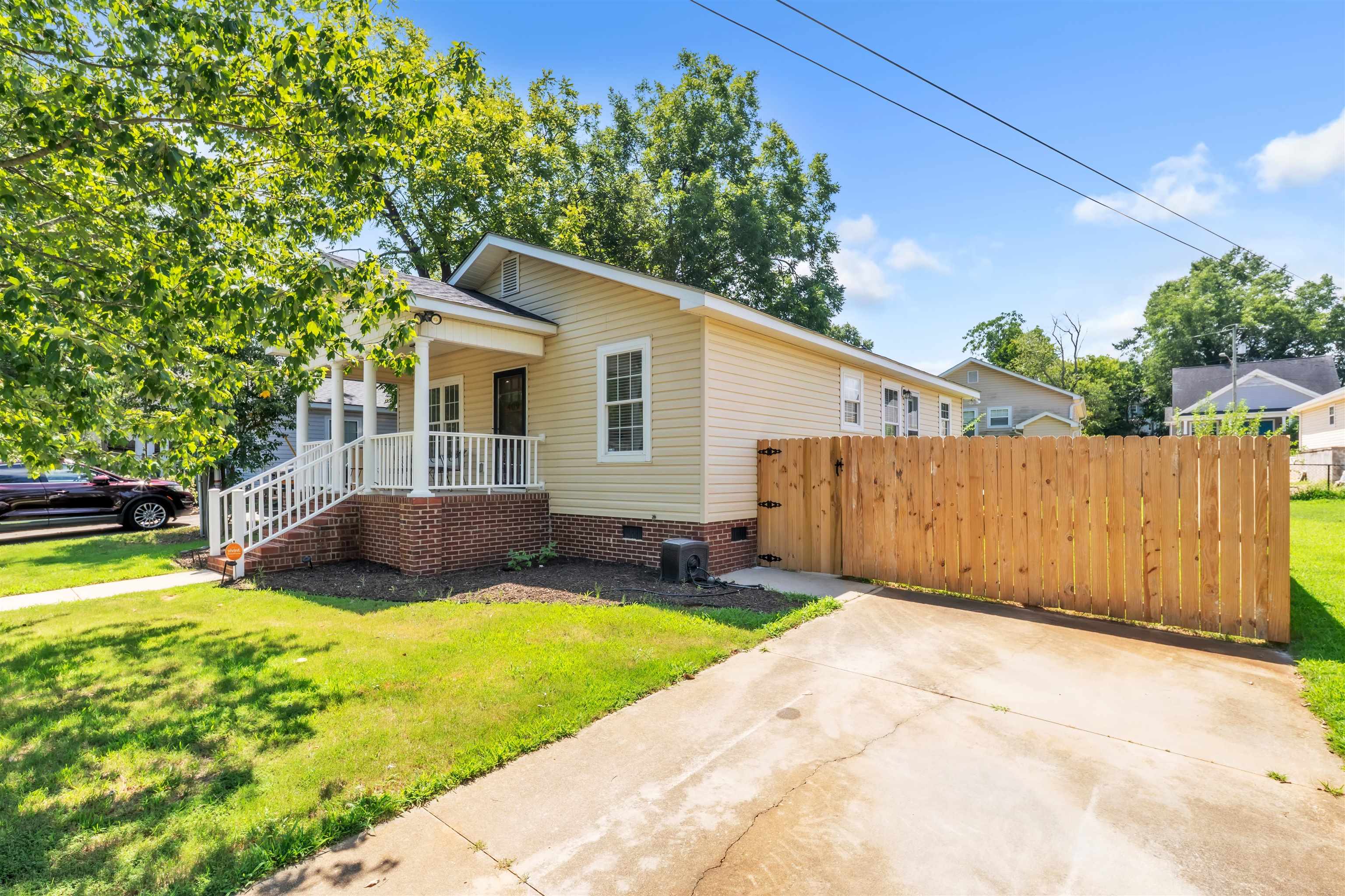 409 Gower Street Property Photo 11
