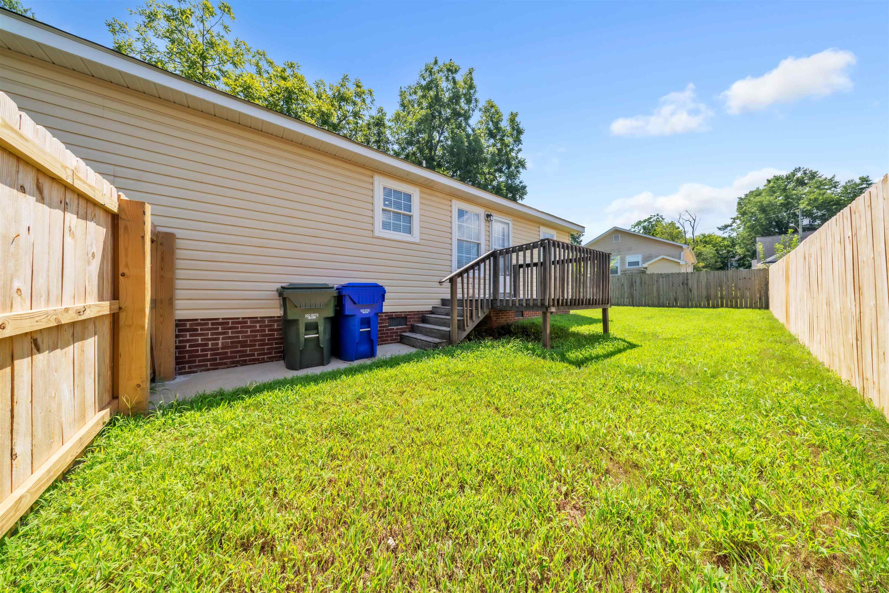 409 Gower Street Property Photo 23