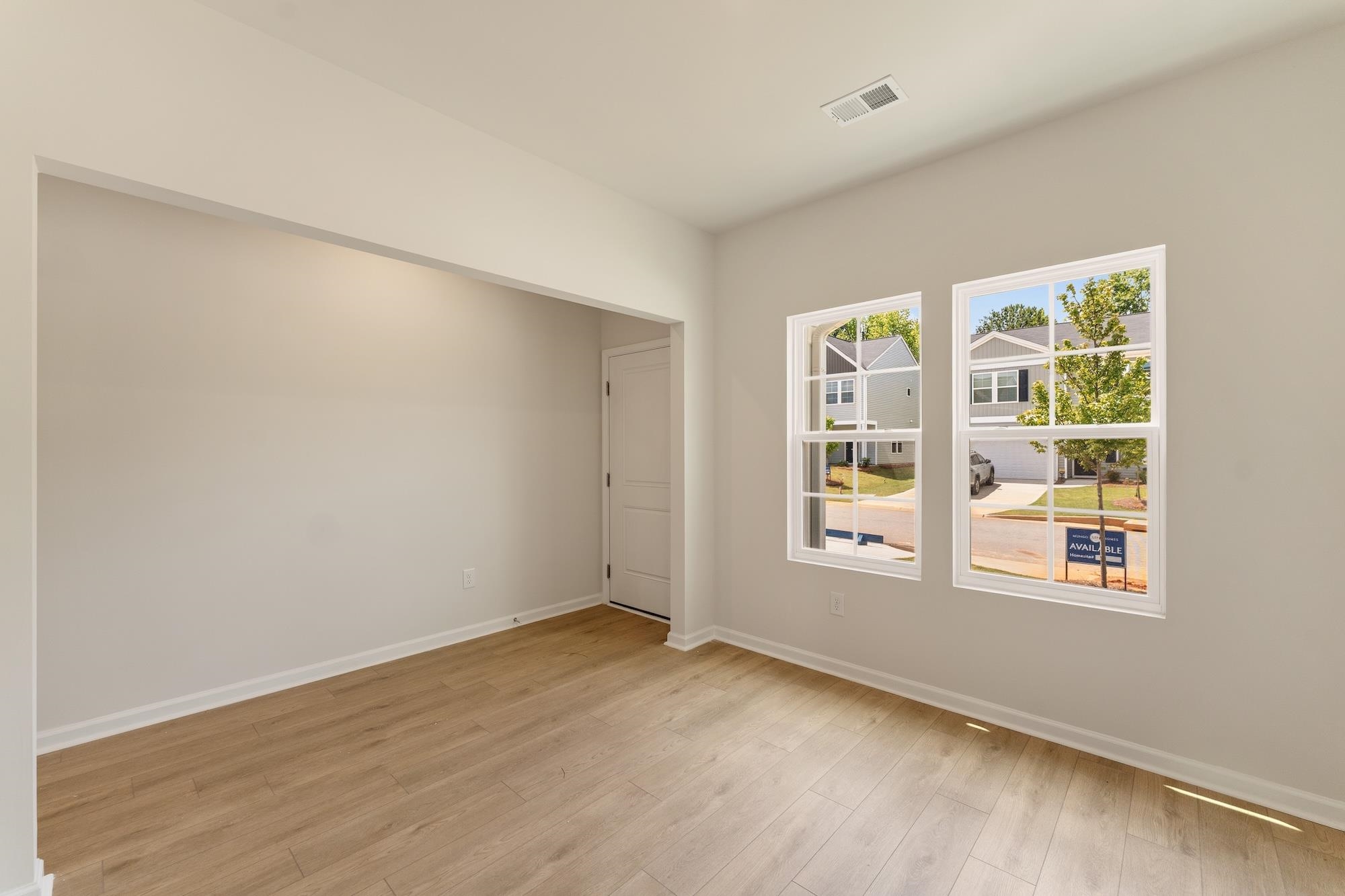 404 Prosperity Lane Property Photo 3