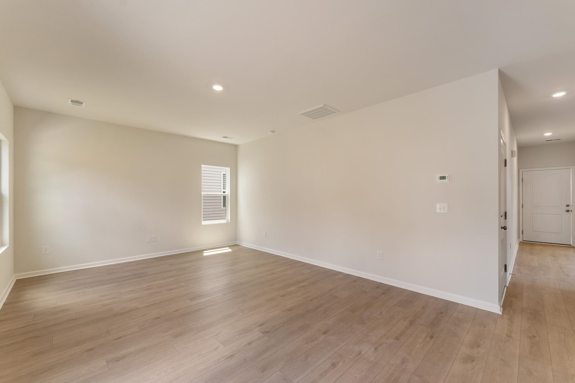 404 Prosperity Lane Property Photo 5