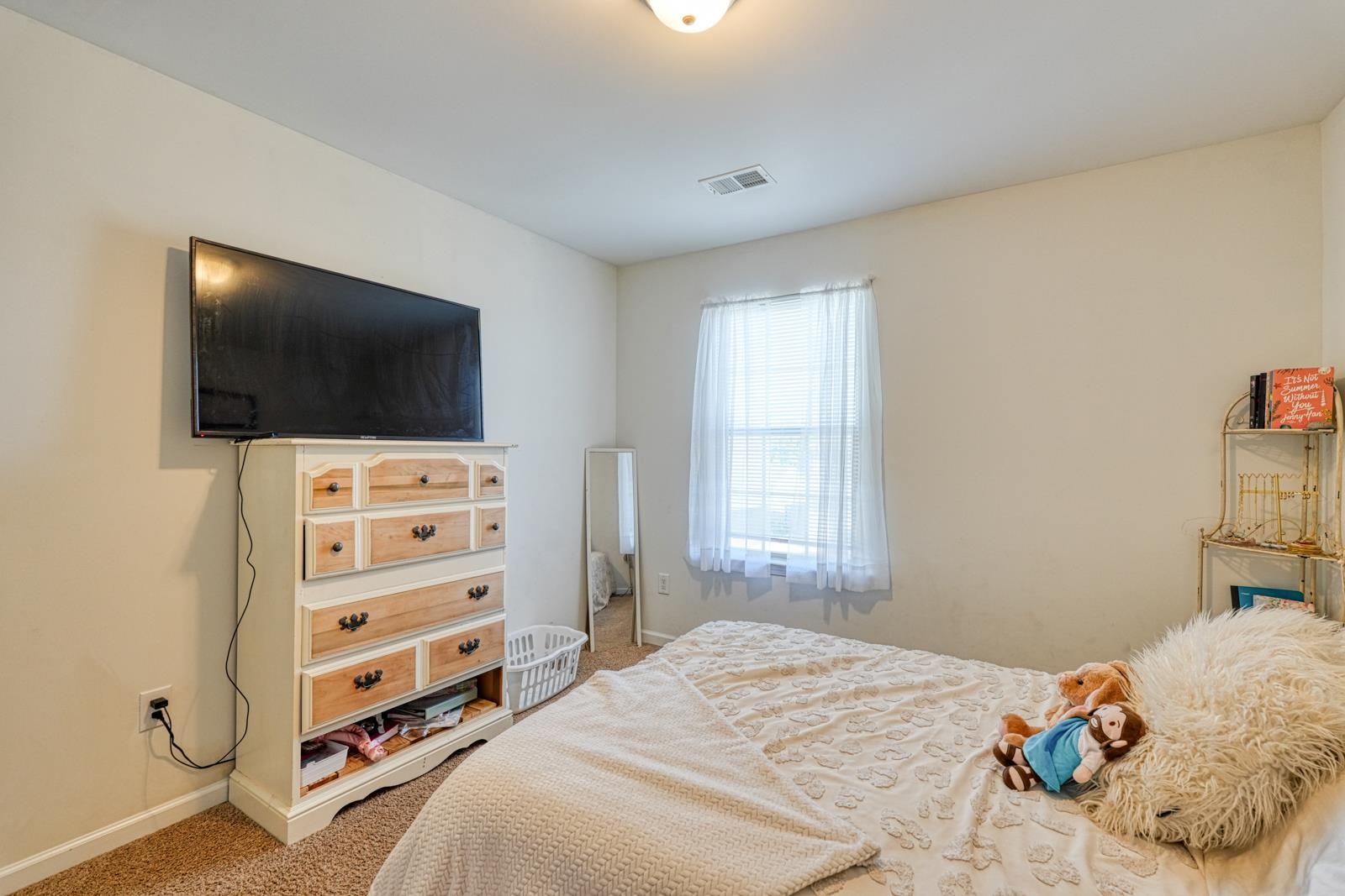 737 Stilmore Drive Property Photo 37