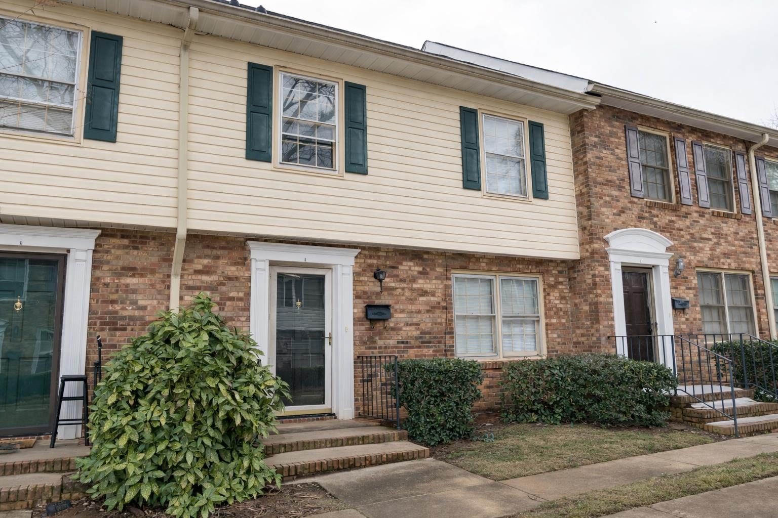 1466 B Dover Road Property Photo 1