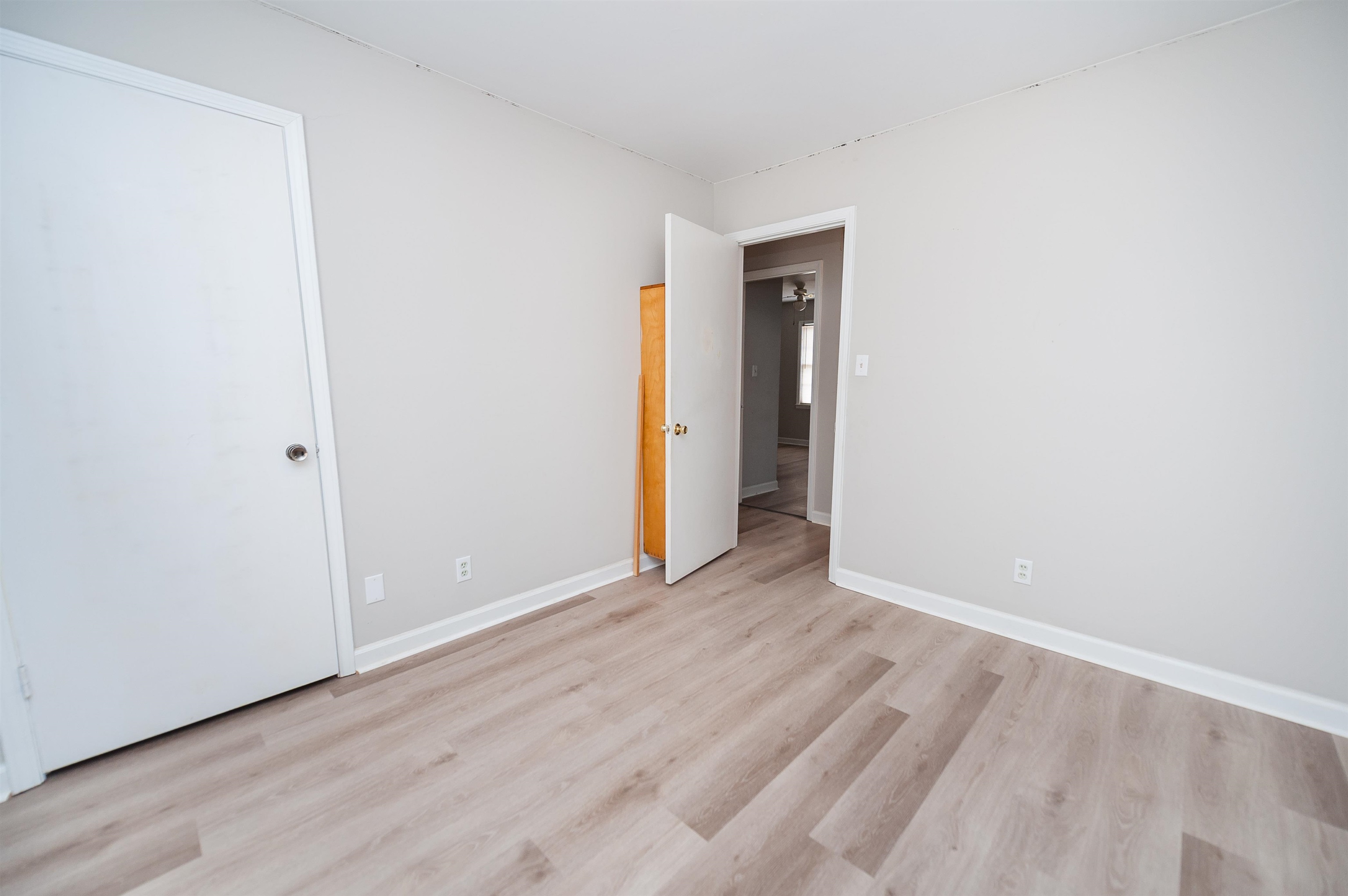 1466 B Dover Road Property Photo 14