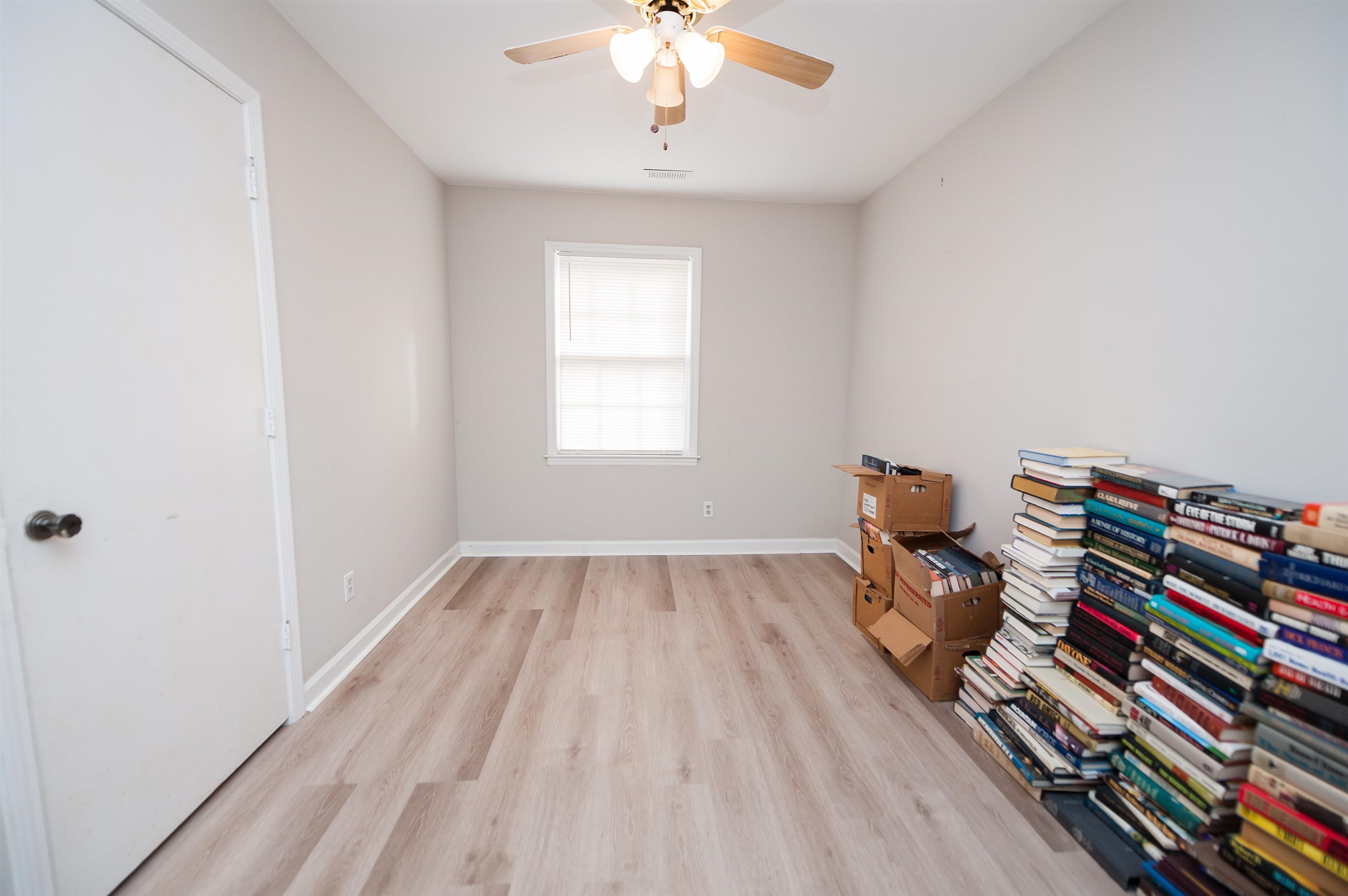 1466 B Dover Road Property Photo 15