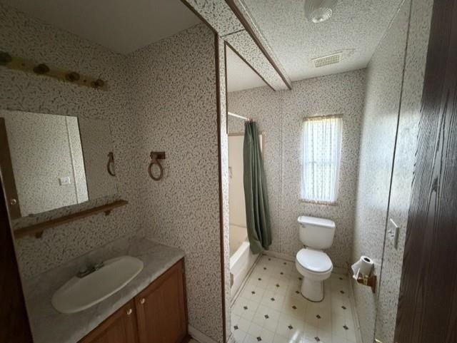 700 Christopher Road Property Photo 14