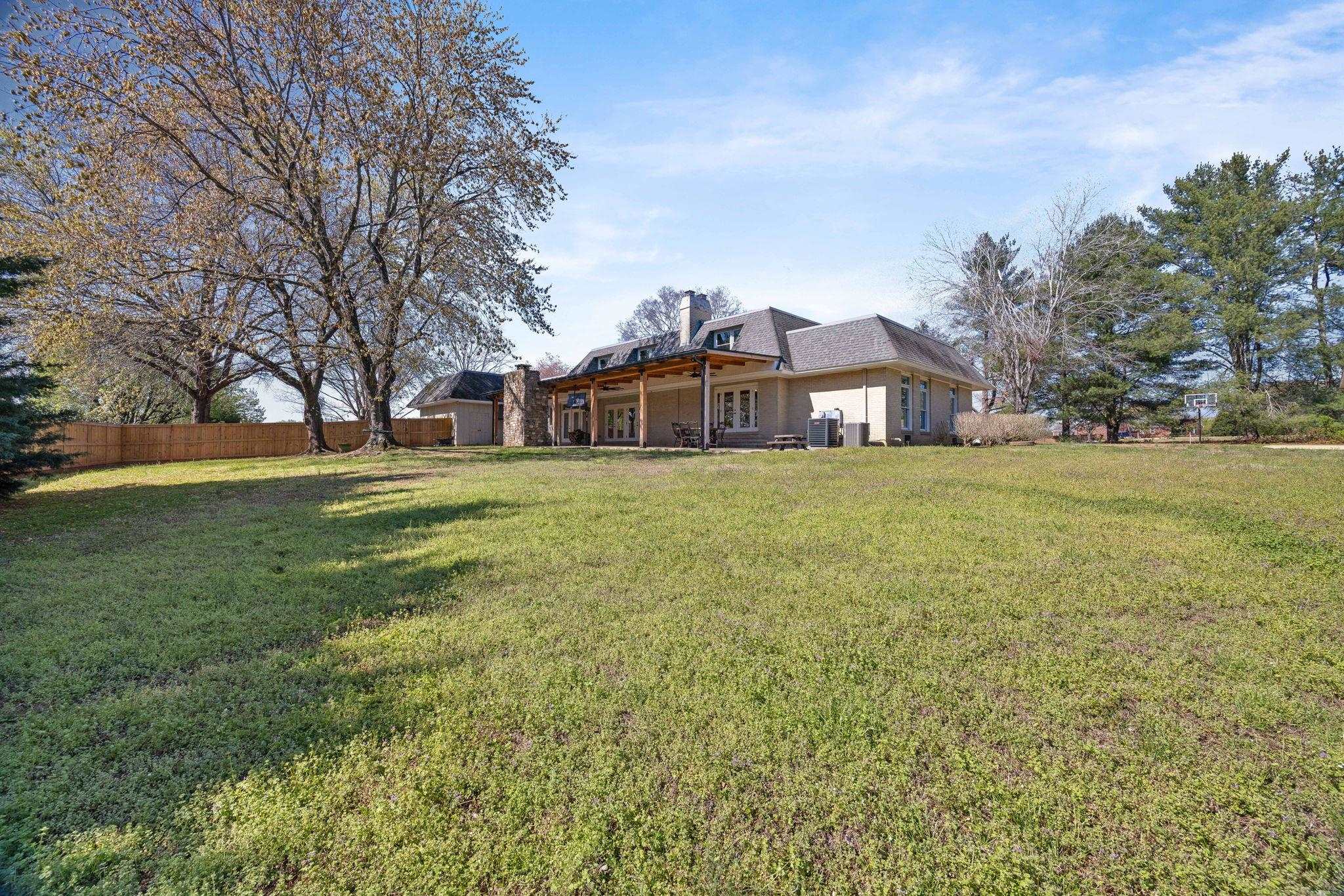 127 Twin Lakes Drive Property Photo 42