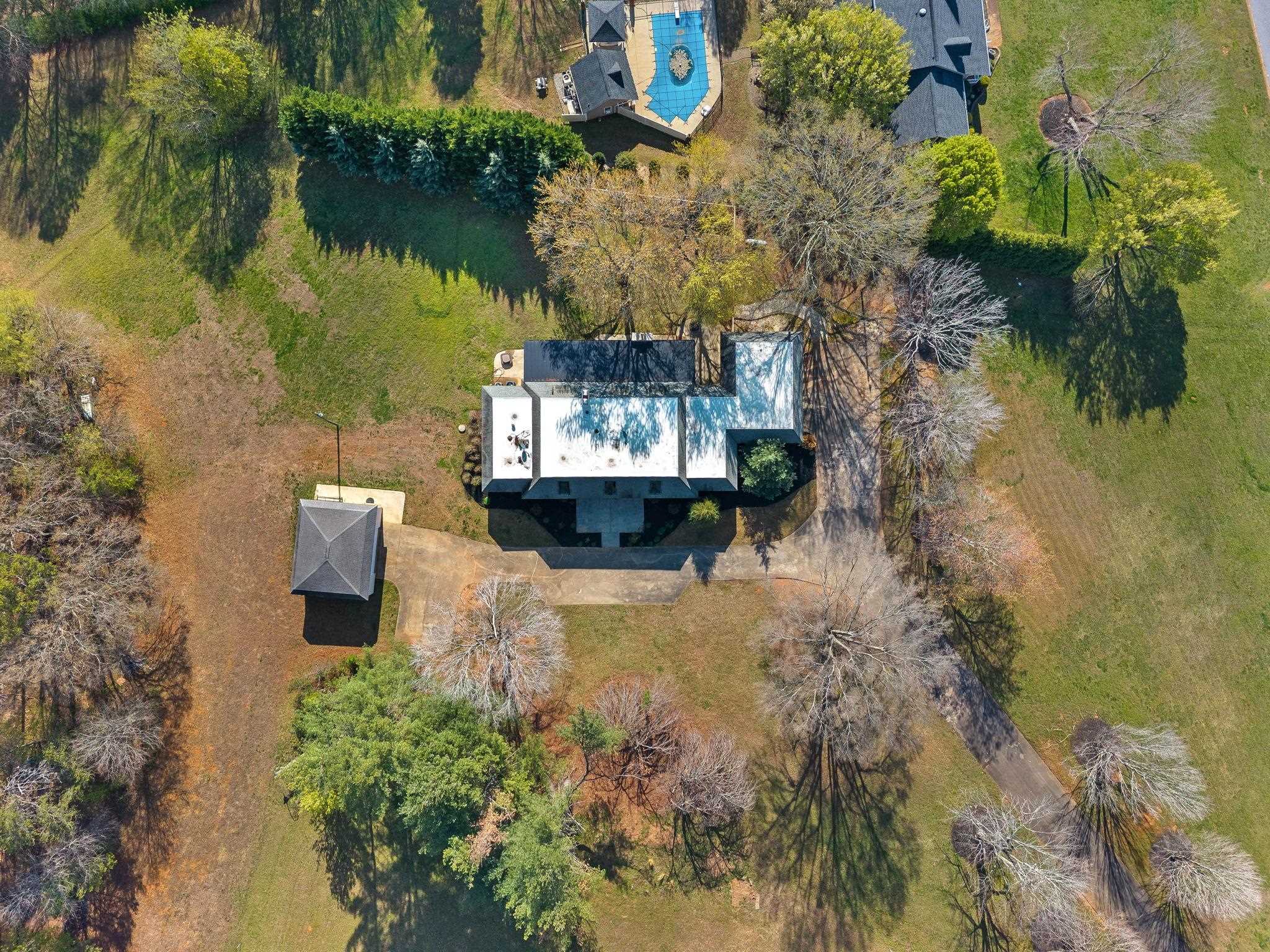 127 Twin Lakes Drive Property Photo 47