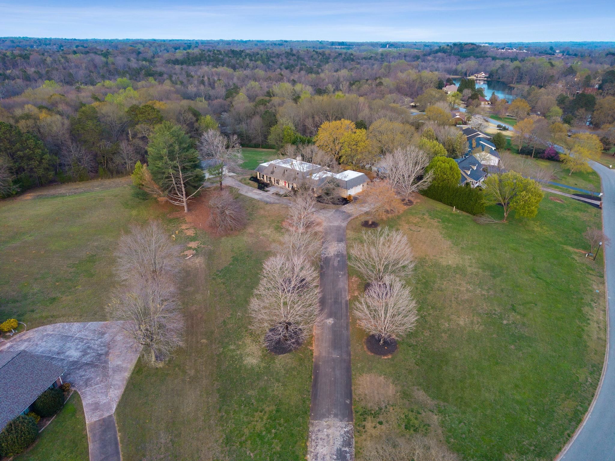 127 Twin Lakes Drive Property Photo 50
