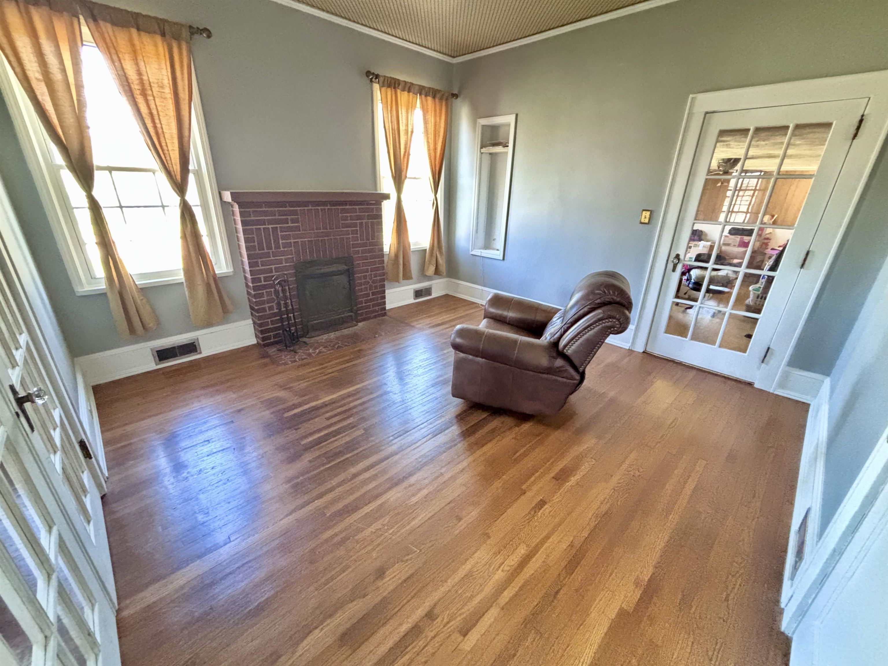 400 E Buford Street Property Photo 19