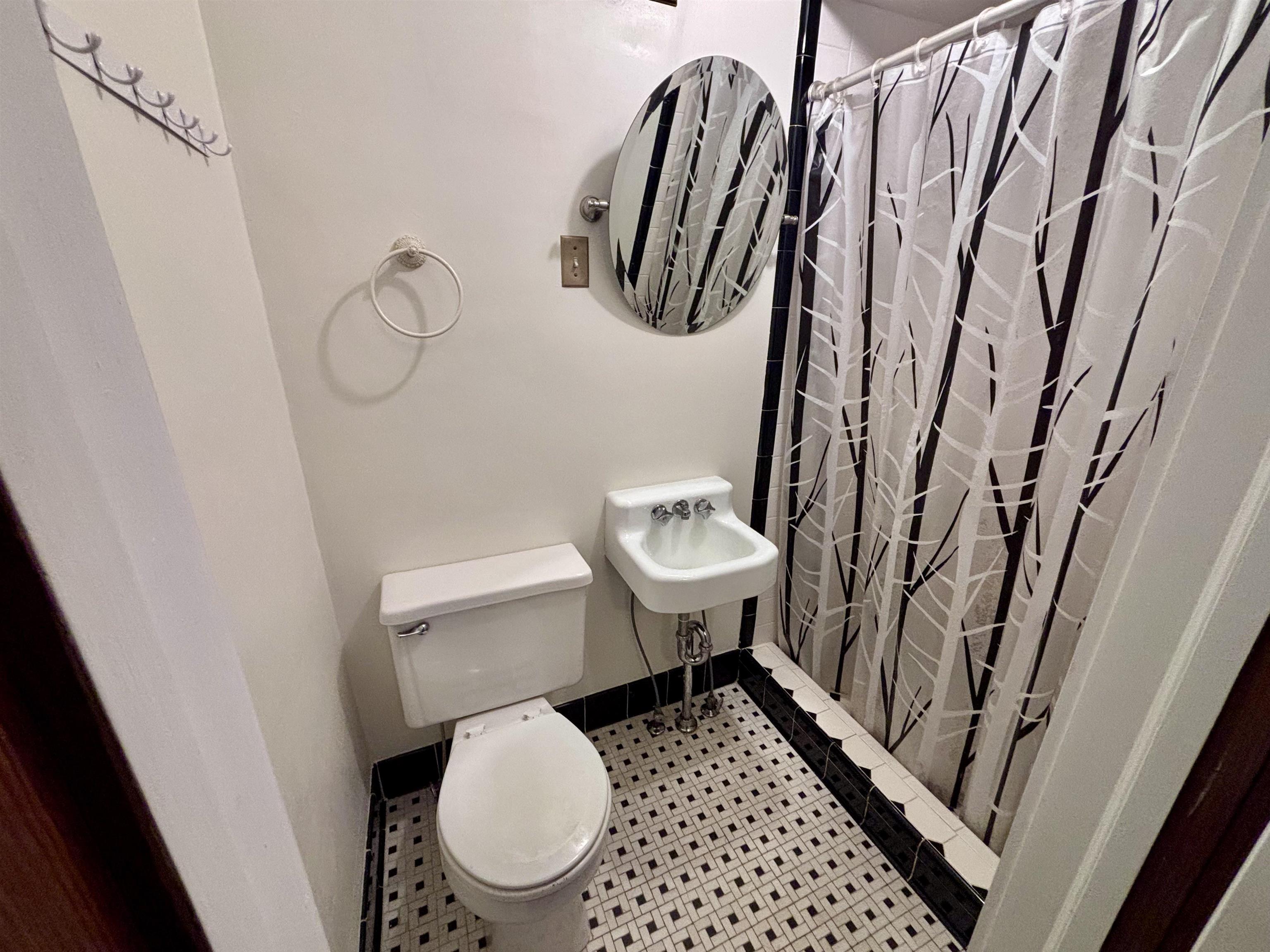 400 E Buford Street Property Photo 23