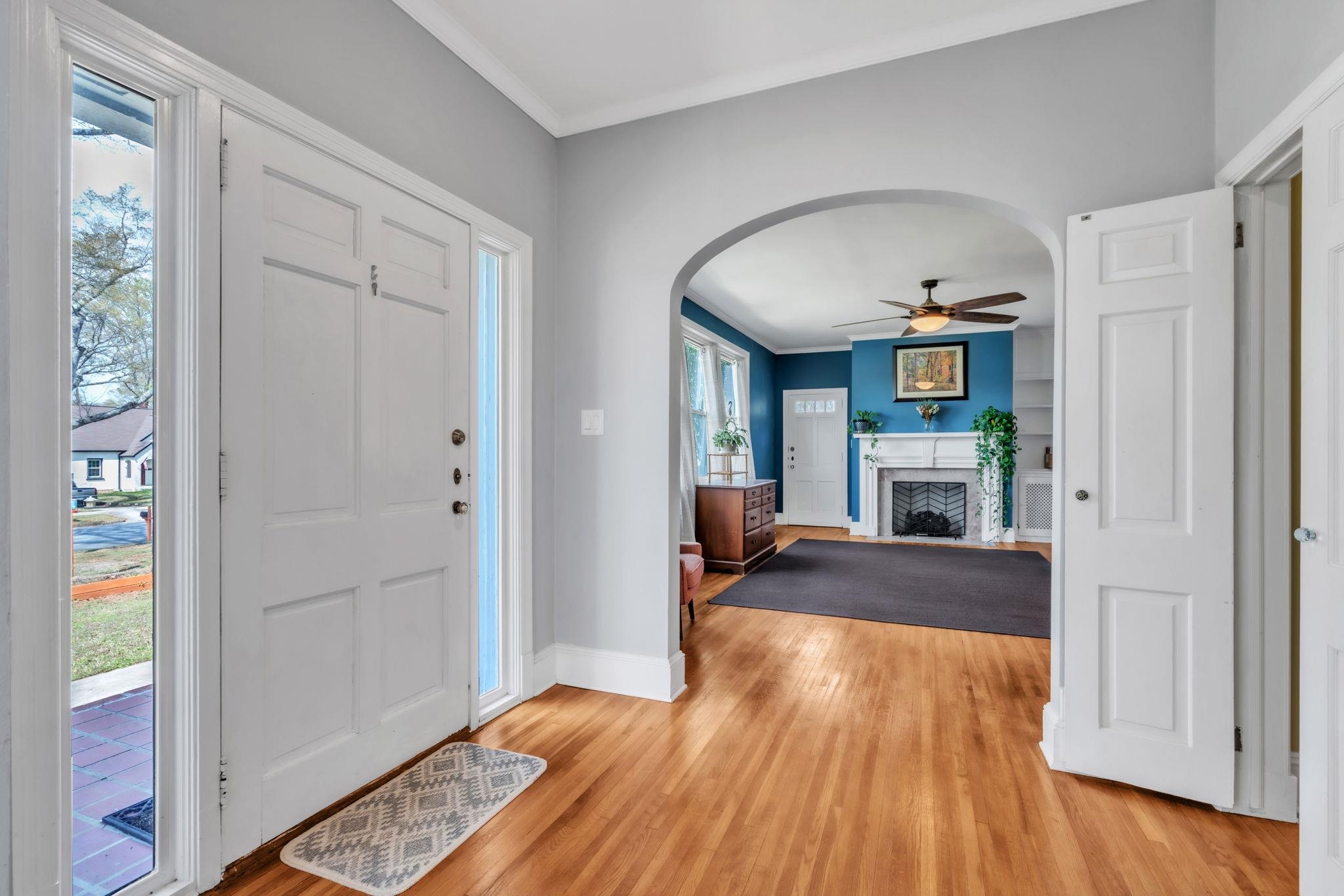 161 E Victoria Road Property Photo 8