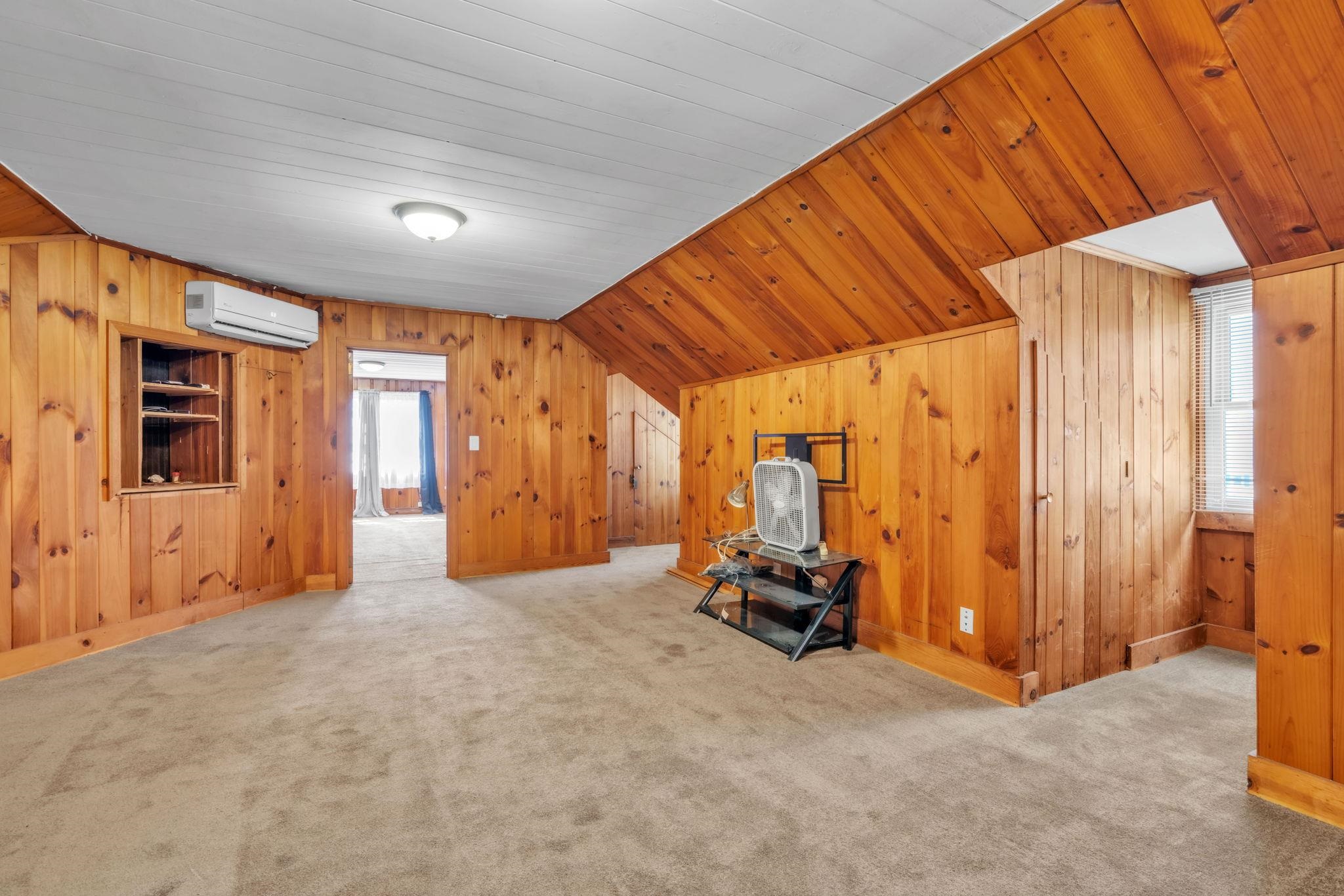 161 E Victoria Road Property Photo 33