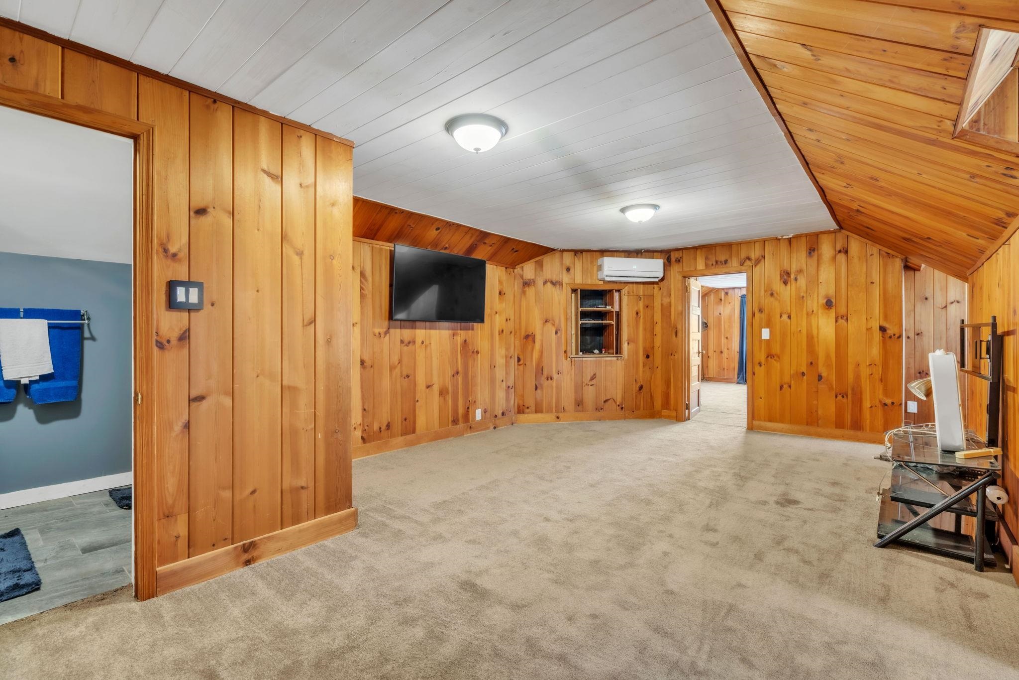 161 E Victoria Road Property Photo 35