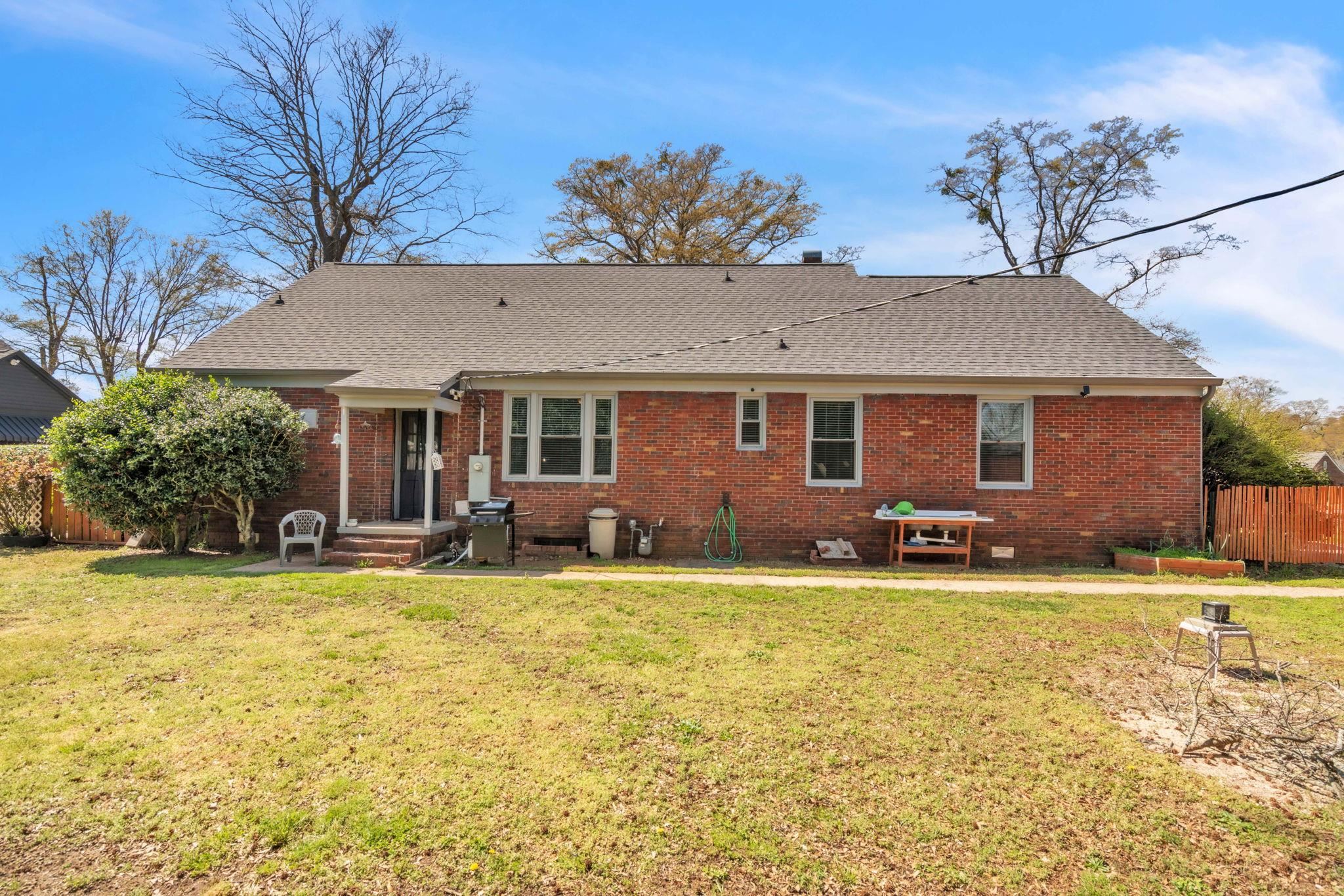 161 E Victoria Road Property Photo 40