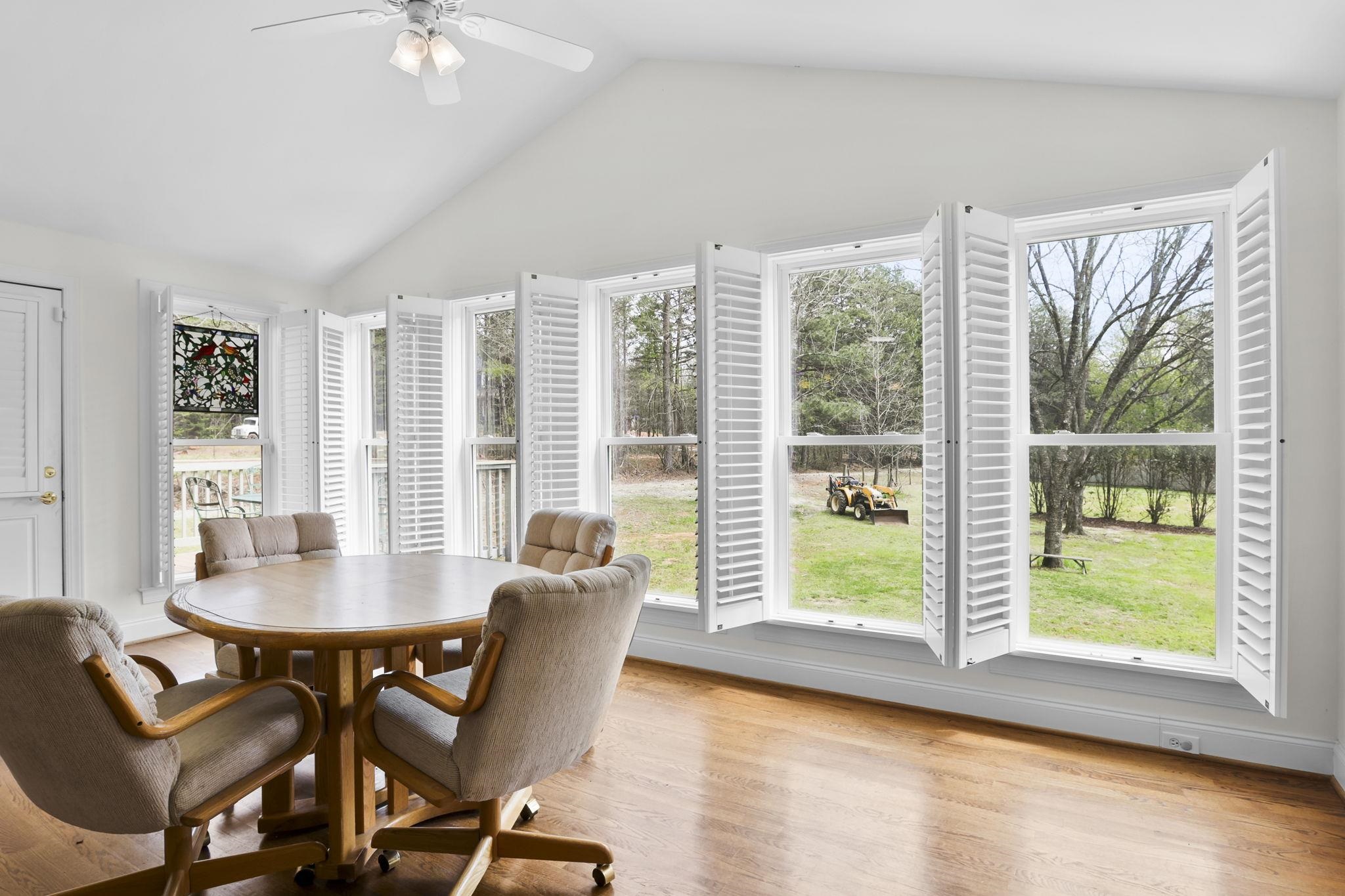 250 Thompson Road Property Photo 12