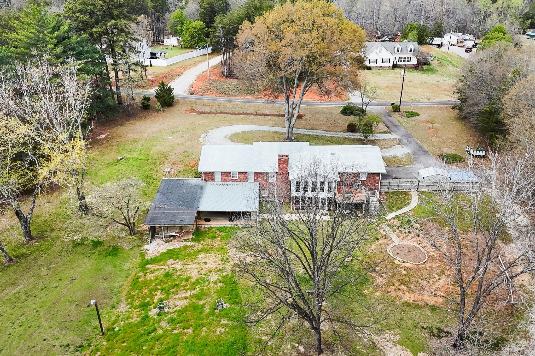 250 Thompson Road Property Photo 32