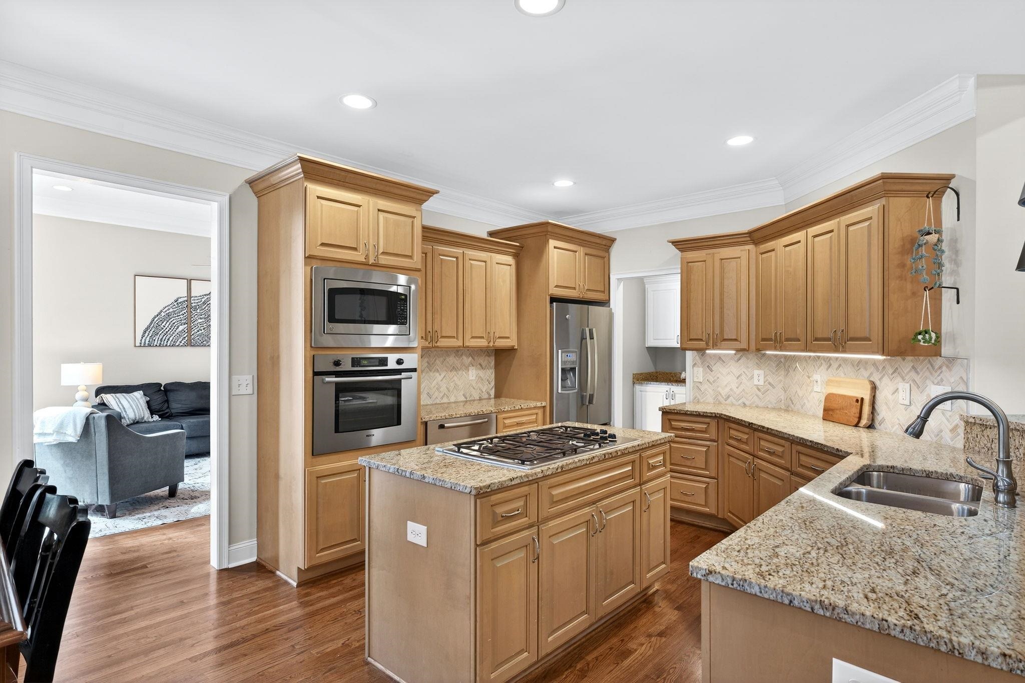 717 Black Wolf Run Property Photo 15