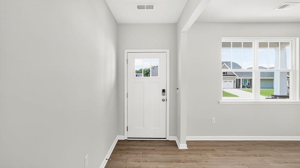 540 Landseer Drive Property Photo 6