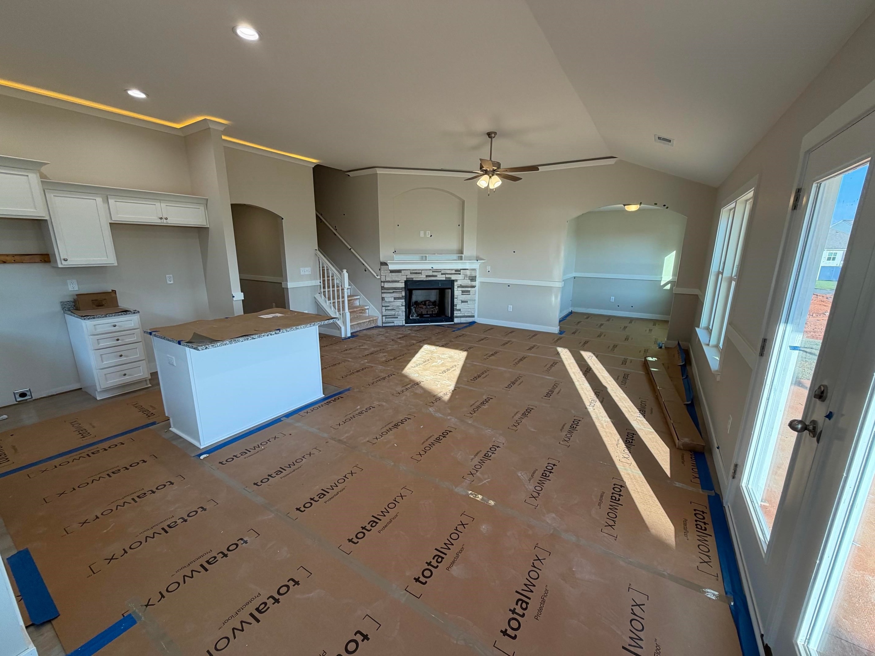 1709 Spruce Knoll Street Property Photo 3