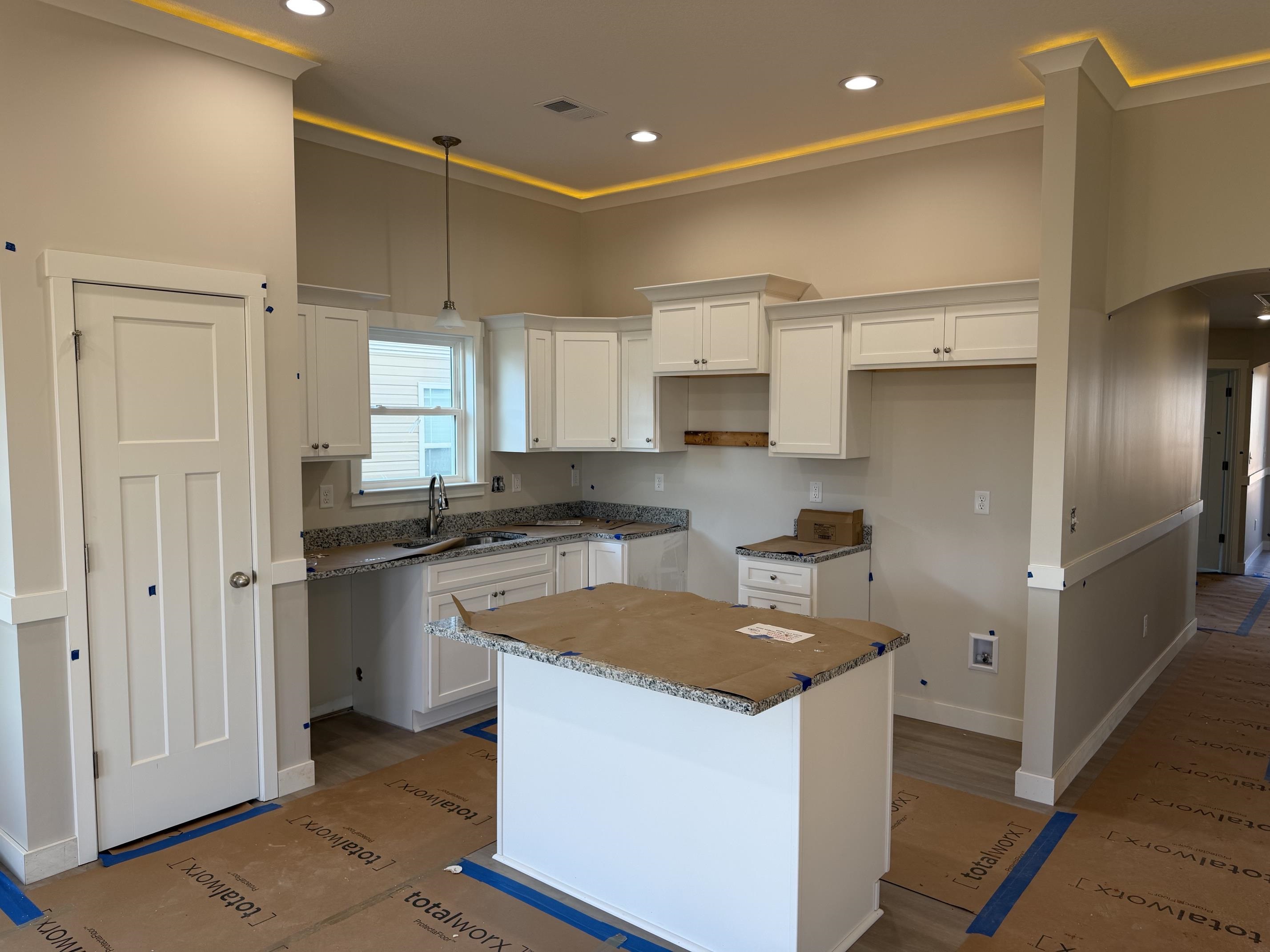 1709 Spruce Knoll Street Property Photo 4