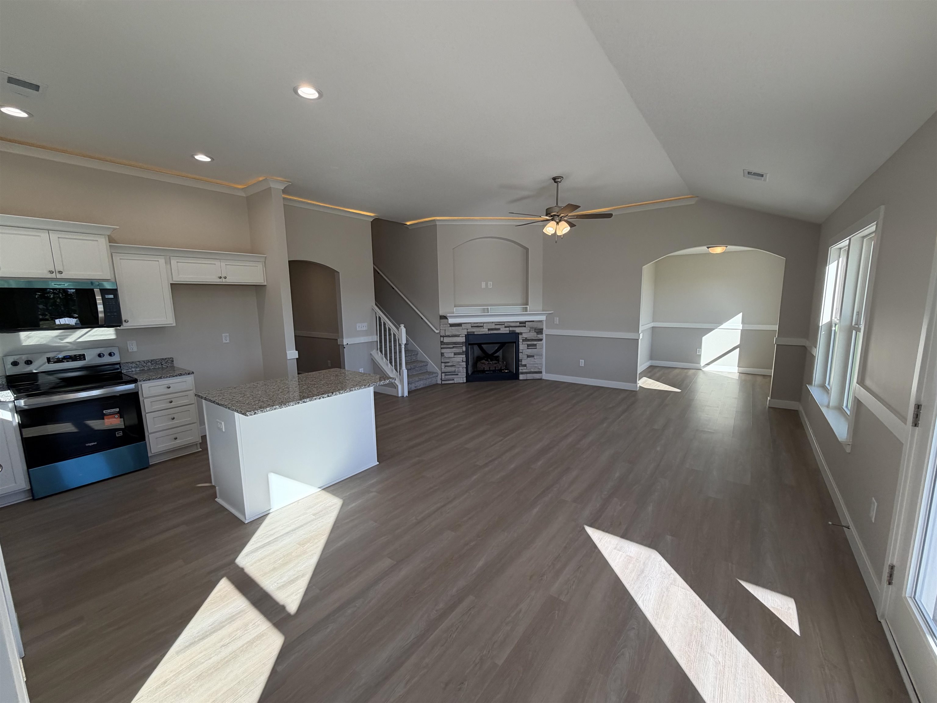 1709 Spruce Knoll Street Property Photo 5