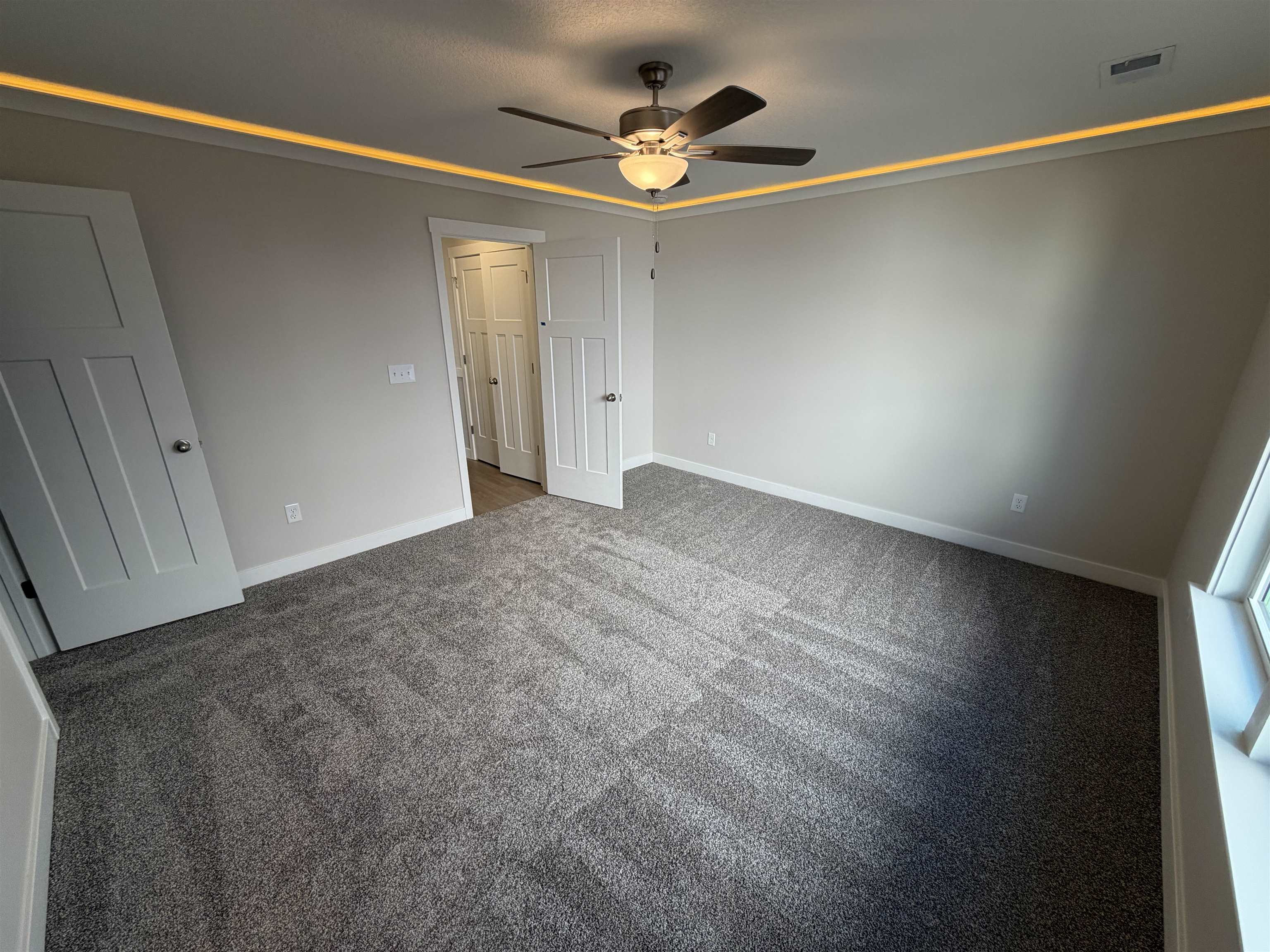1709 Spruce Knoll Street Property Photo 7