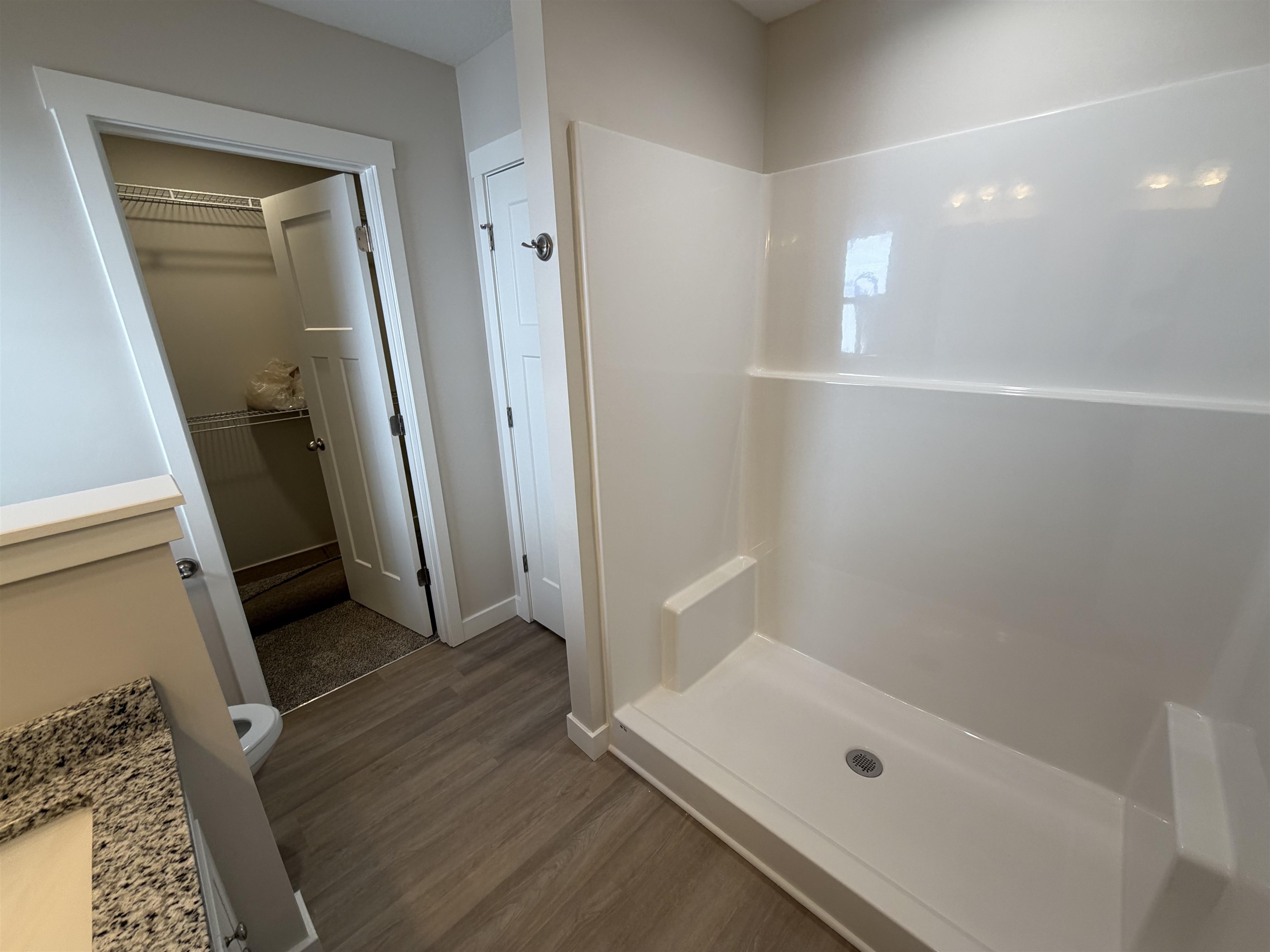 1709 Spruce Knoll Street Property Photo 9