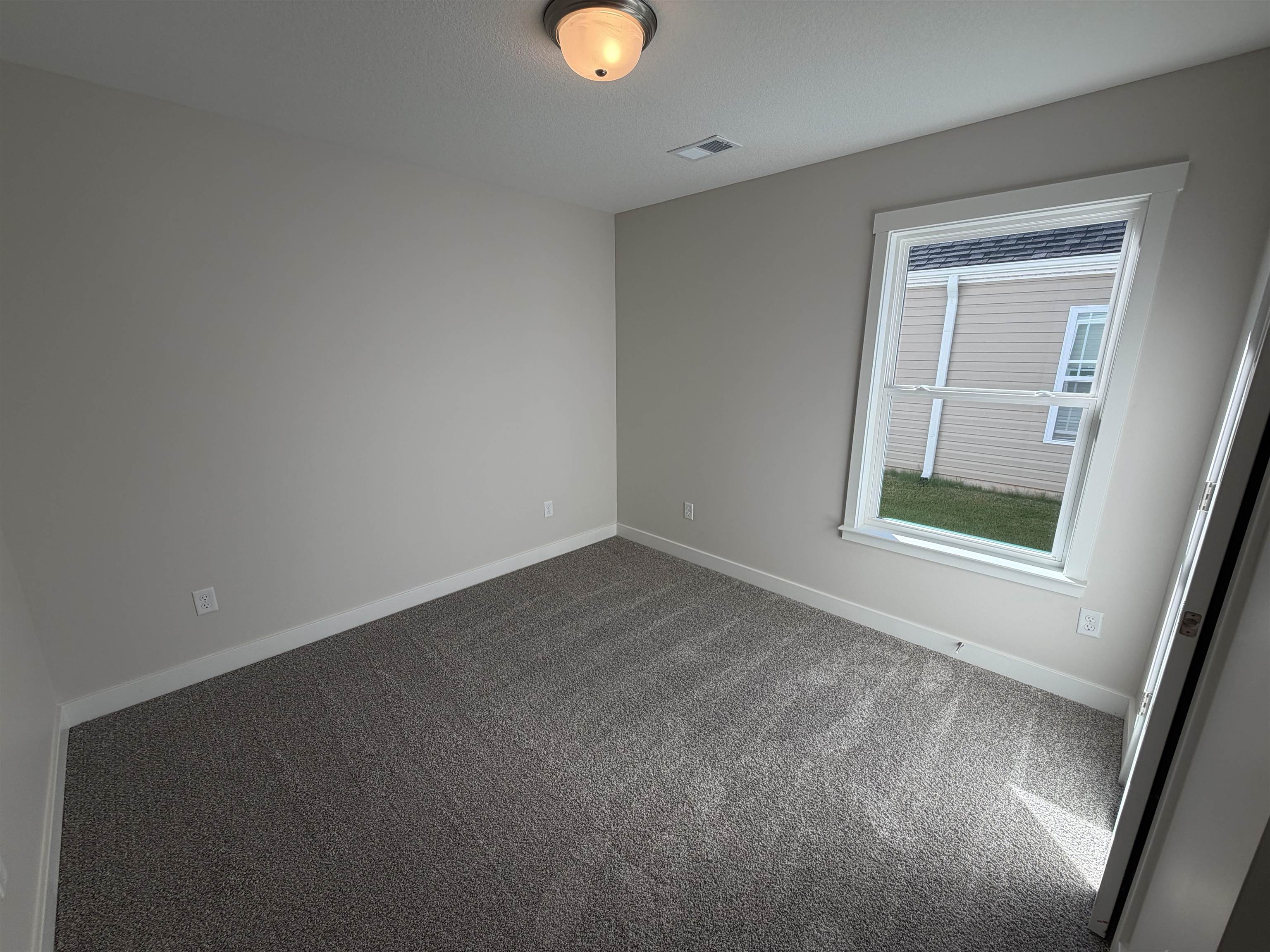 1709 Spruce Knoll Street Property Photo 10