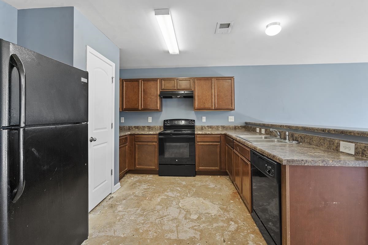 944 Echo Ridge Drive Property Photo 2