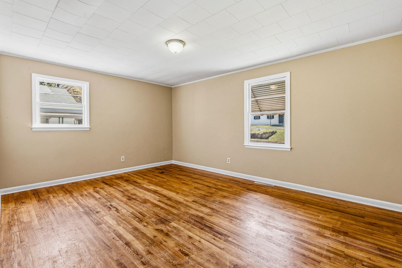 522 W Robinson Street Property Photo 7