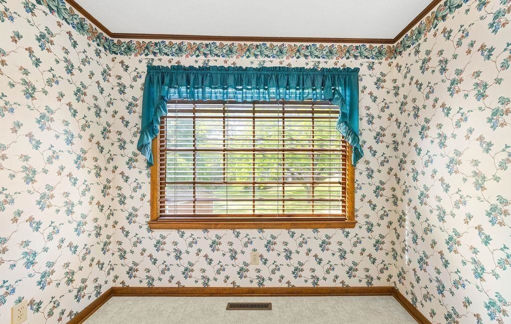 204 Birchwood Drive Property Photo 5