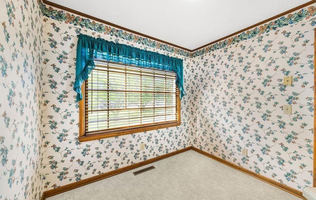 204 Birchwood Drive Property Photo 6