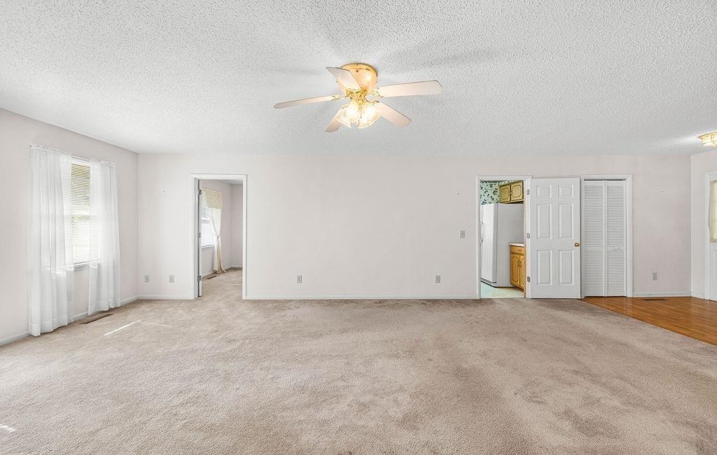 204 Birchwood Drive Property Photo 10