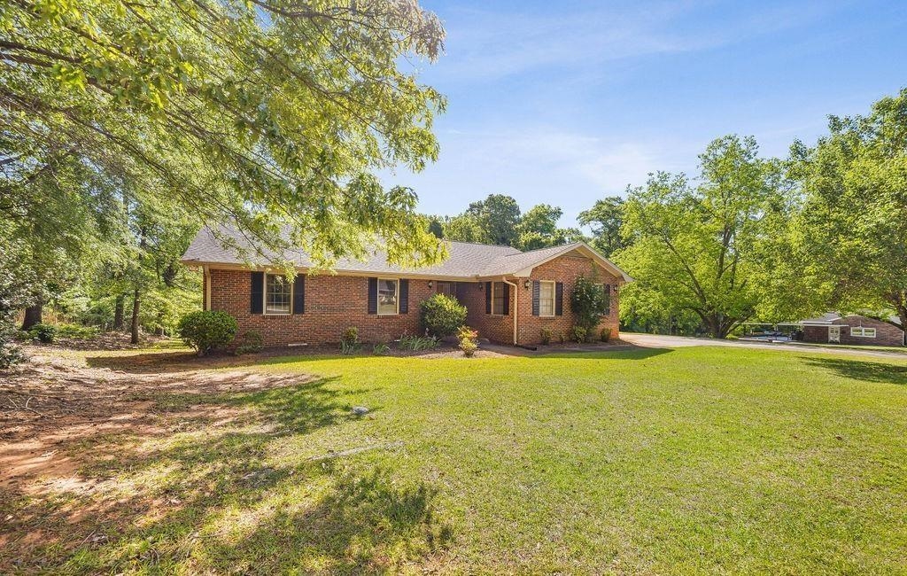 204 Birchwood Drive Property Photo 32
