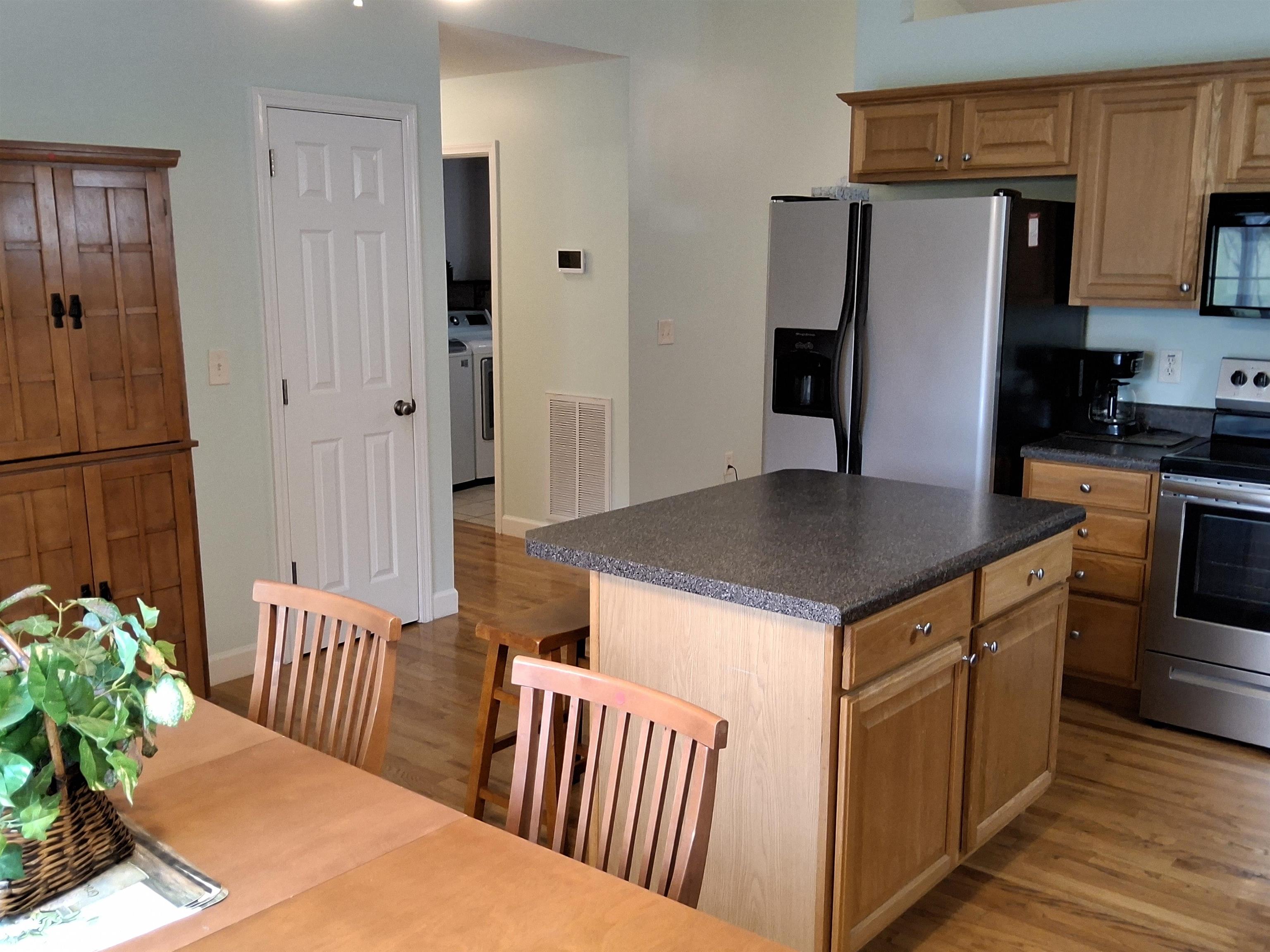 1215 Bishop Road Property Photo 9