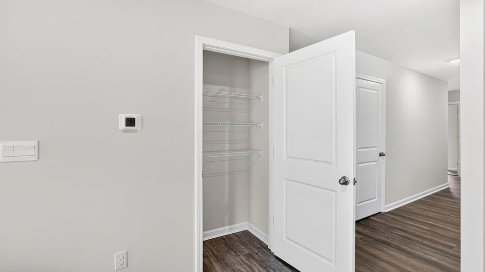 718 North Ivyblake Court Property Photo 20