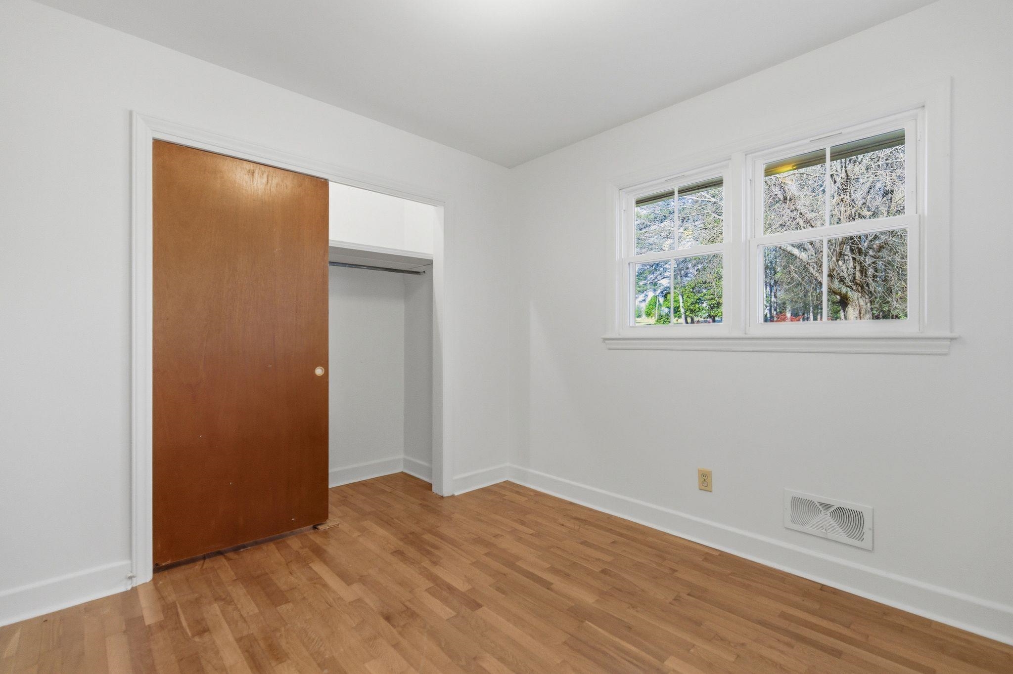 19 Wofford St Property Photo 32