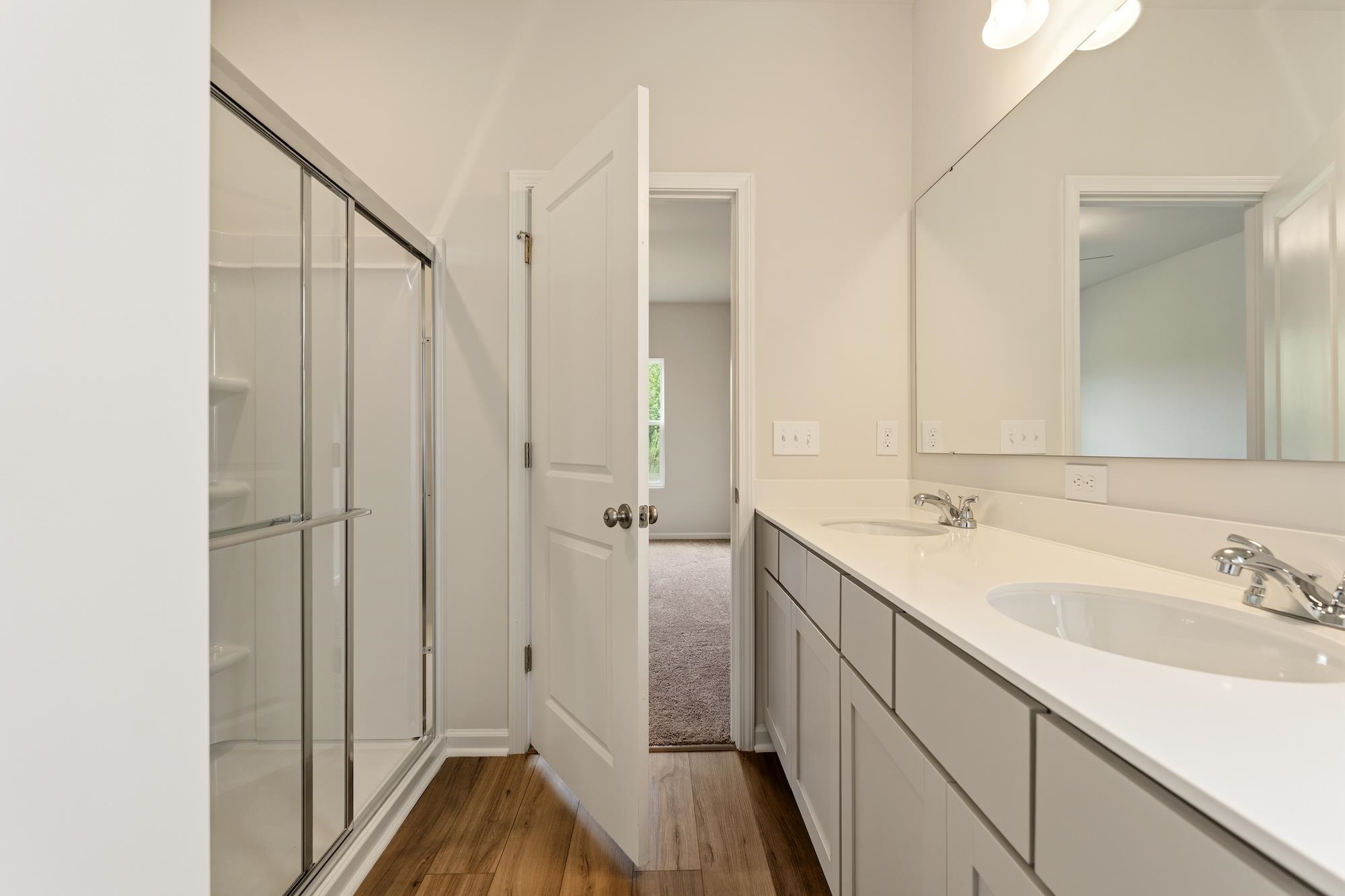 2301 Mill Loop Property Photo 14