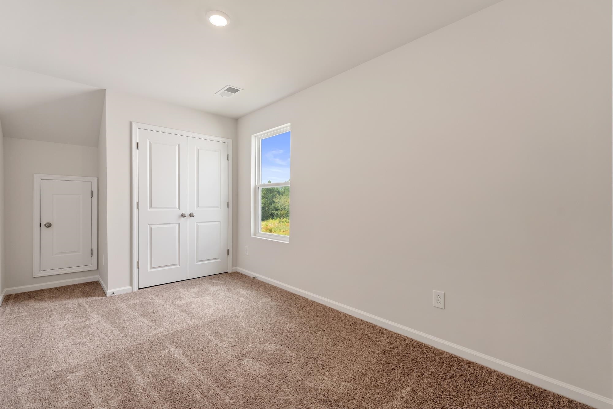 2301 Mill Loop Property Photo 15