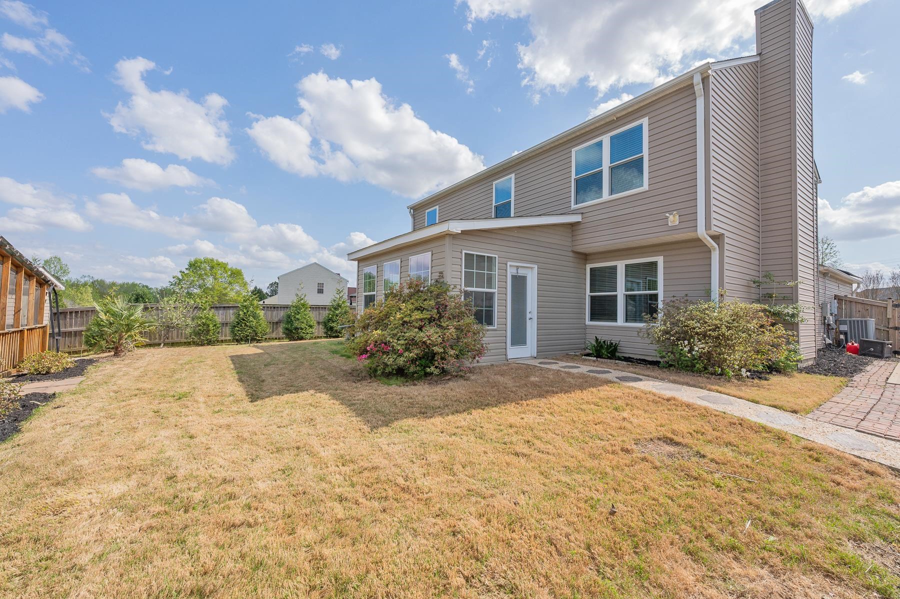 8 Single Oak Court Property Photo 33