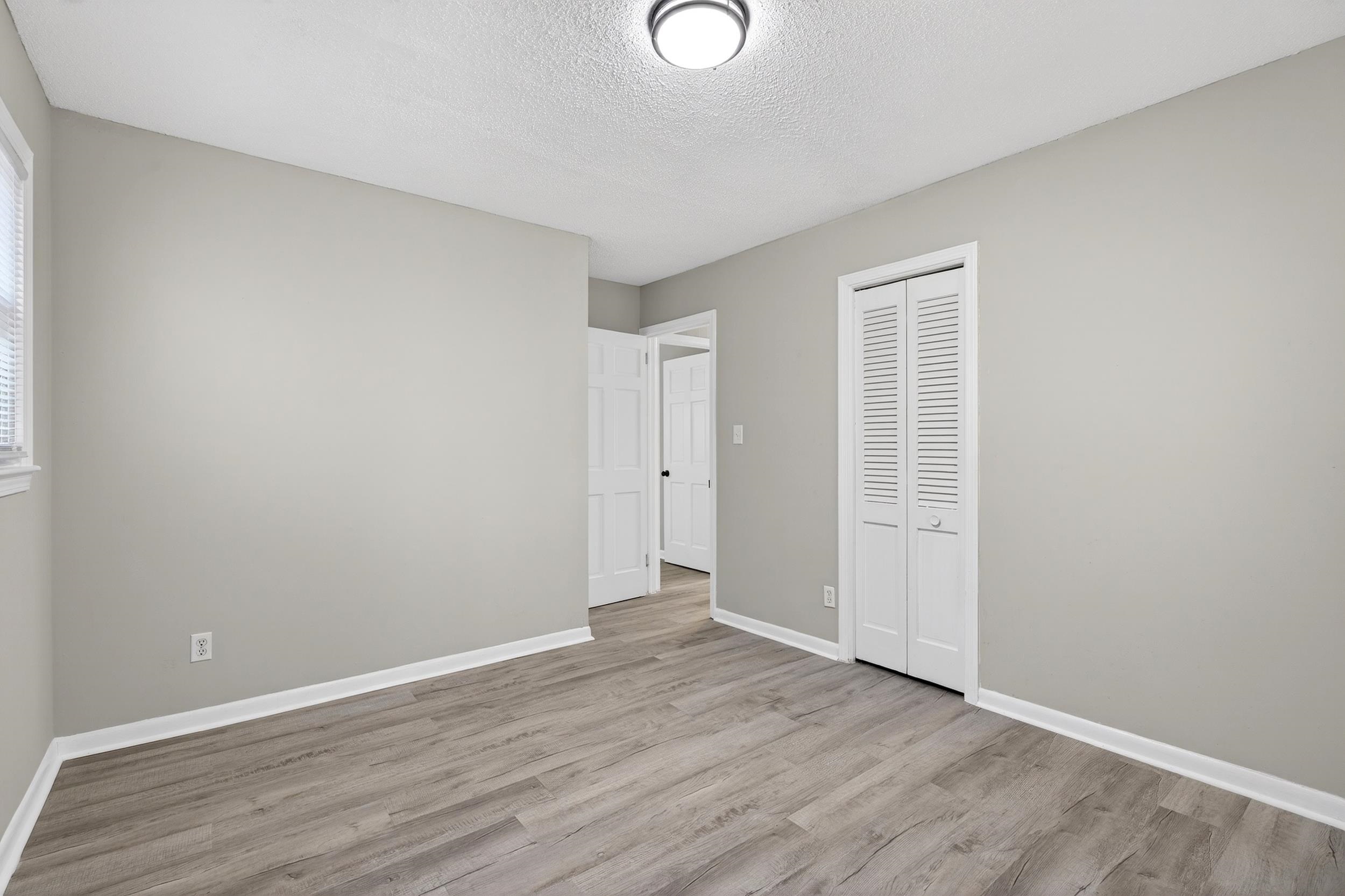 412 Brookside Drive Property Photo 20