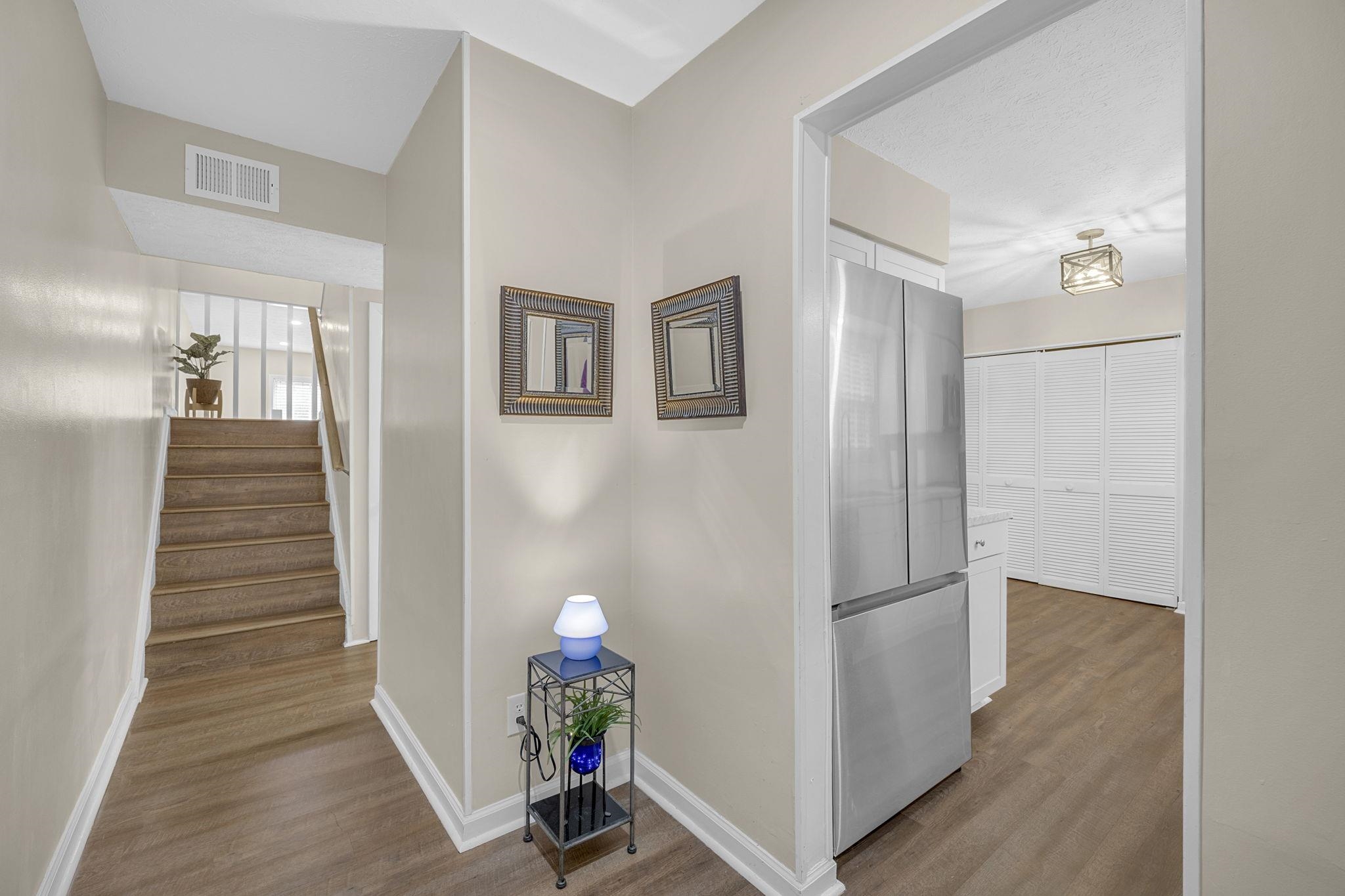 51 Summercreek Drive Property Photo 4