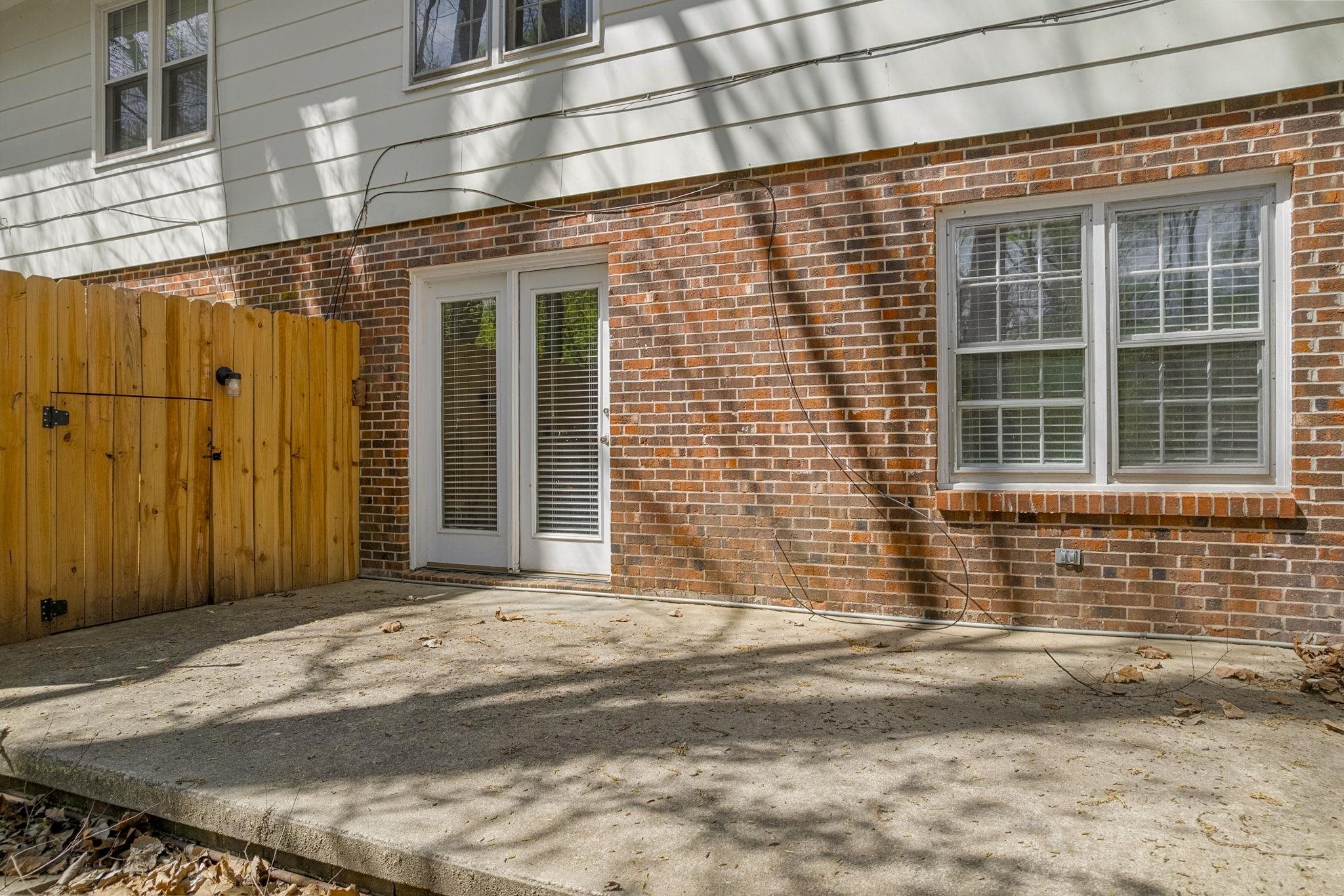 51 Summercreek Drive Property Photo 28