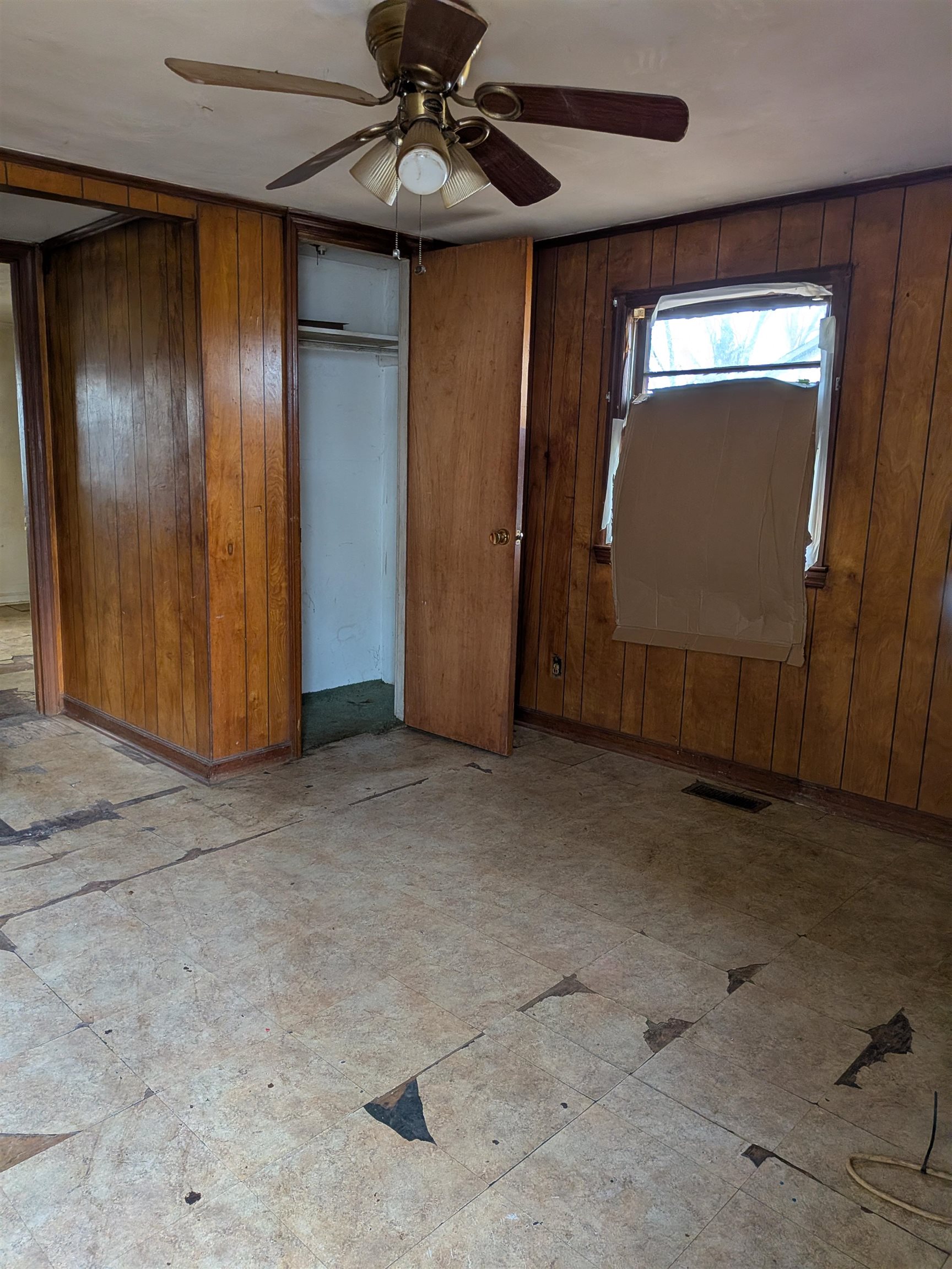 1015 N Granard Street Property Photo 8
