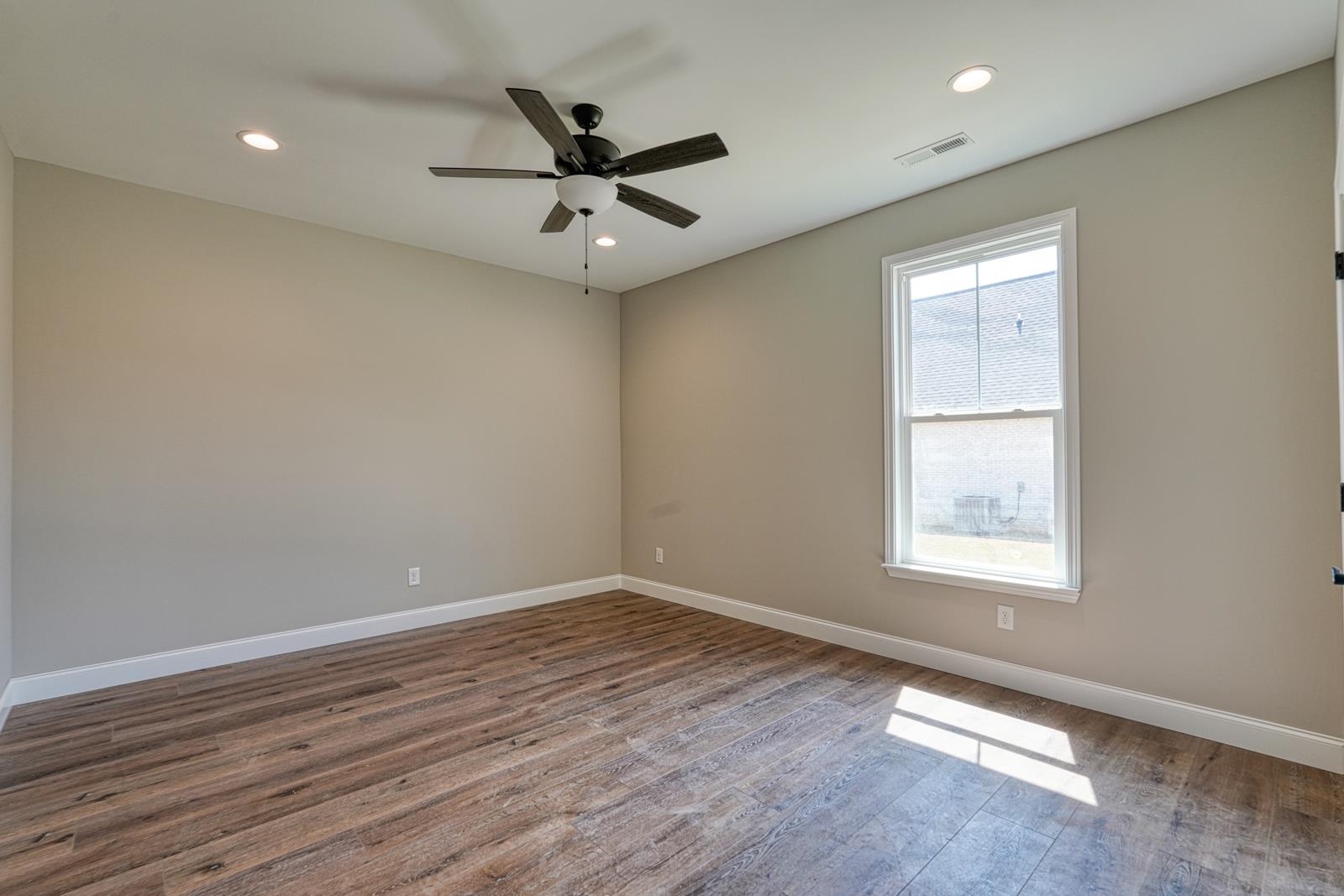 753 Ruby Golightly Drive Property Photo 12