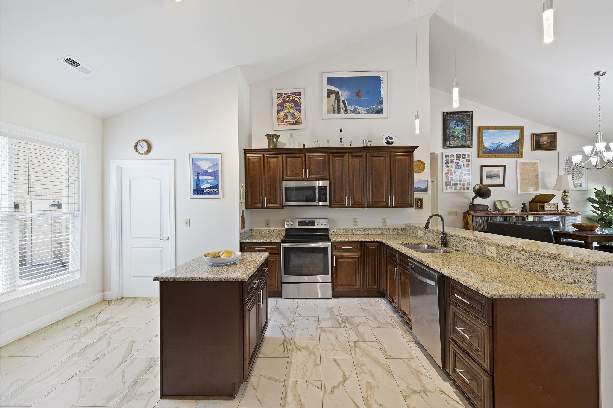 6735 Highway 357 Property Photo 16